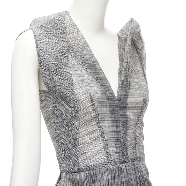 MATICEVSKI 2020 Mariposa silk grey checkered structural neckline dress AUS6 S
Reference: AAWC/A00197
Brand: Maticevski
Collection: 2020
Material: 100% Silk
Color: Grey
Pattern: Checkered
Closure: Zip
Lining: Fabric
Extra Details: Fully lined in