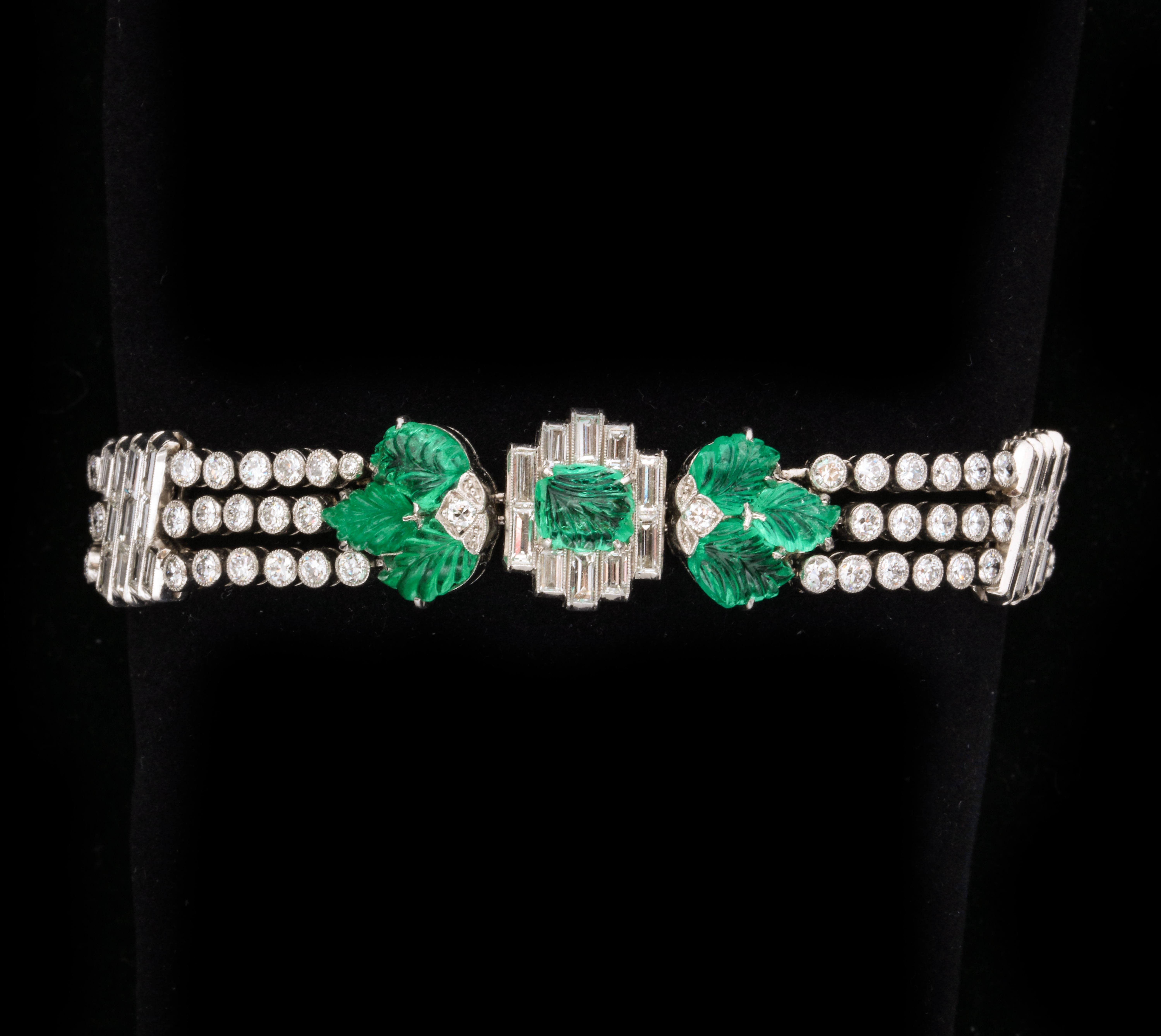 Matilda Dodge Wilson's Art Deco Carved emerald bracelet 2