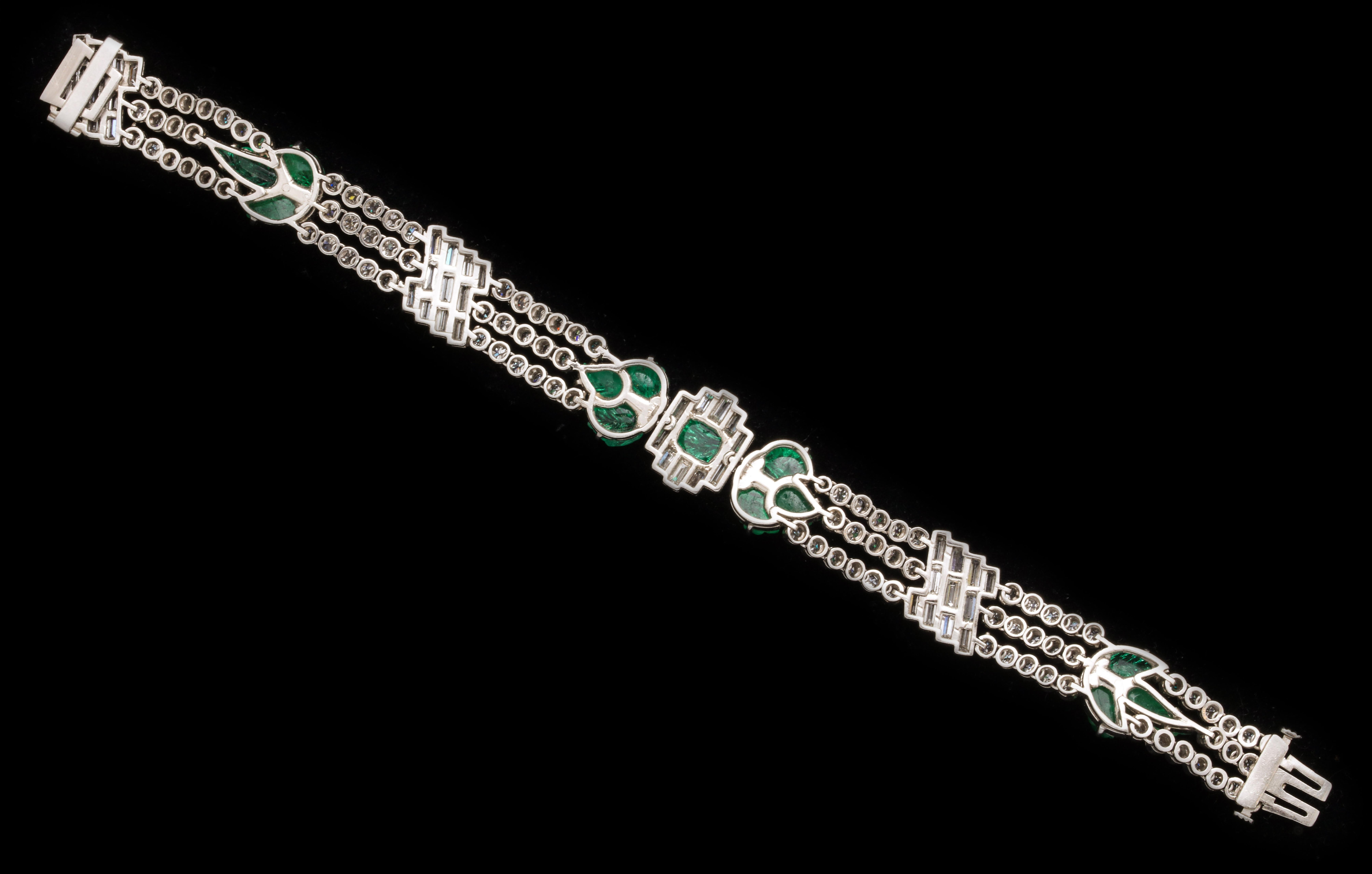 Matilda Dodge Wilson's Art Deco Carved emerald bracelet 3