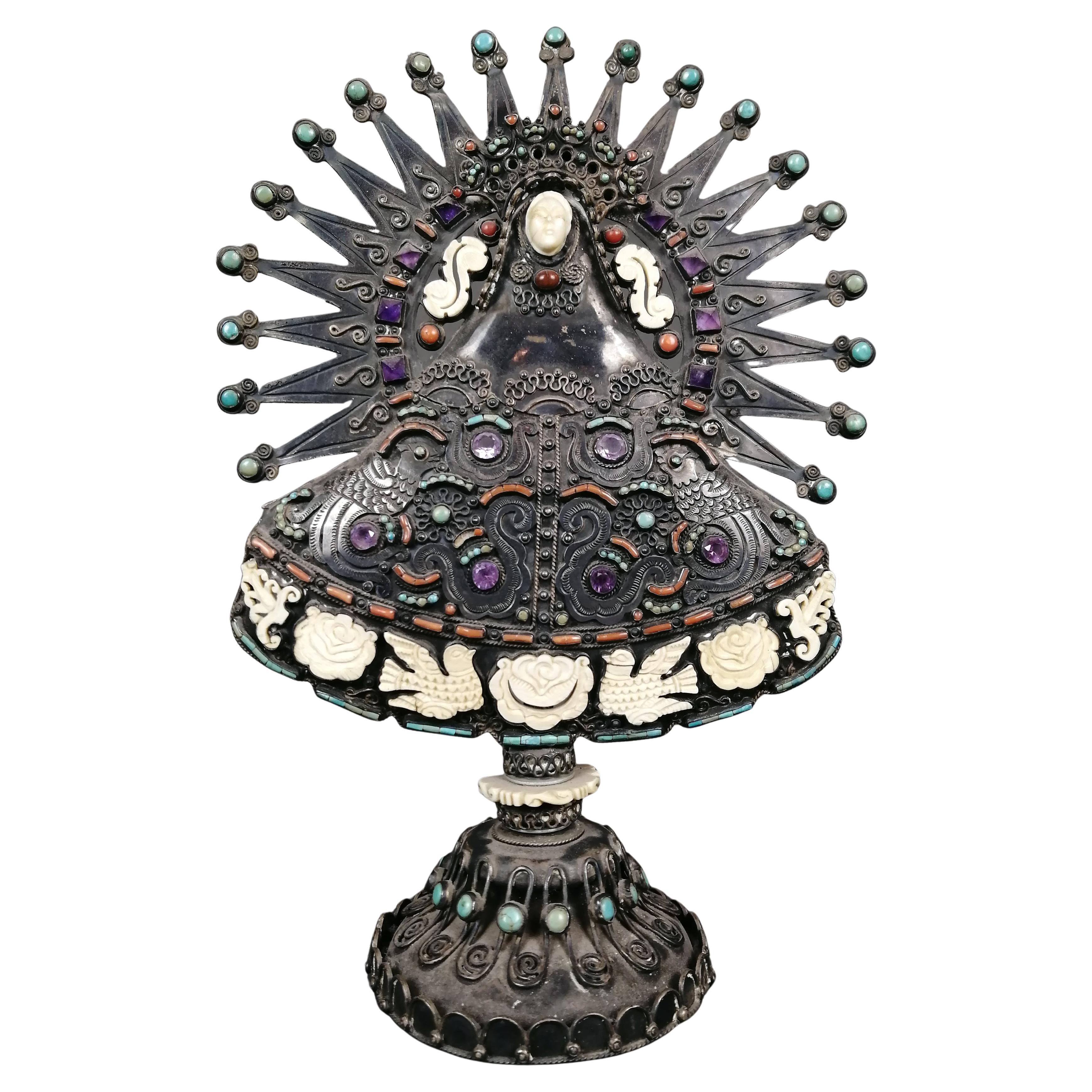 Matilde Poulat MATL Taxco Ca. 1945 .930 Virgen de plata con piedras en venta