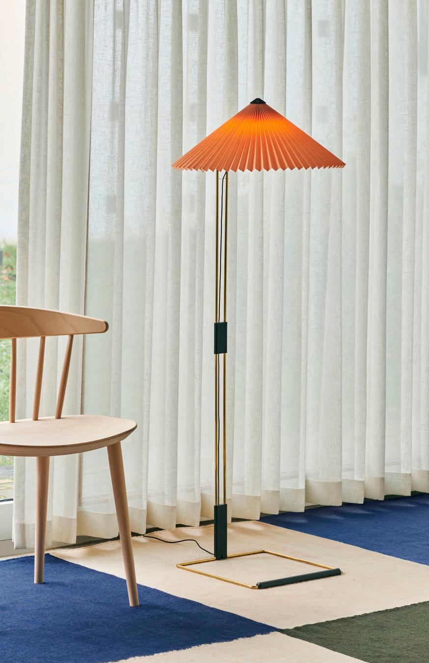 Lampada da terra Matin, Peach di Inga Sempé per Hay in vendita 2