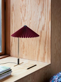 Lampe à poser MATIN - 38cm - Rouge oxyde par Inga Sempé pour Hay