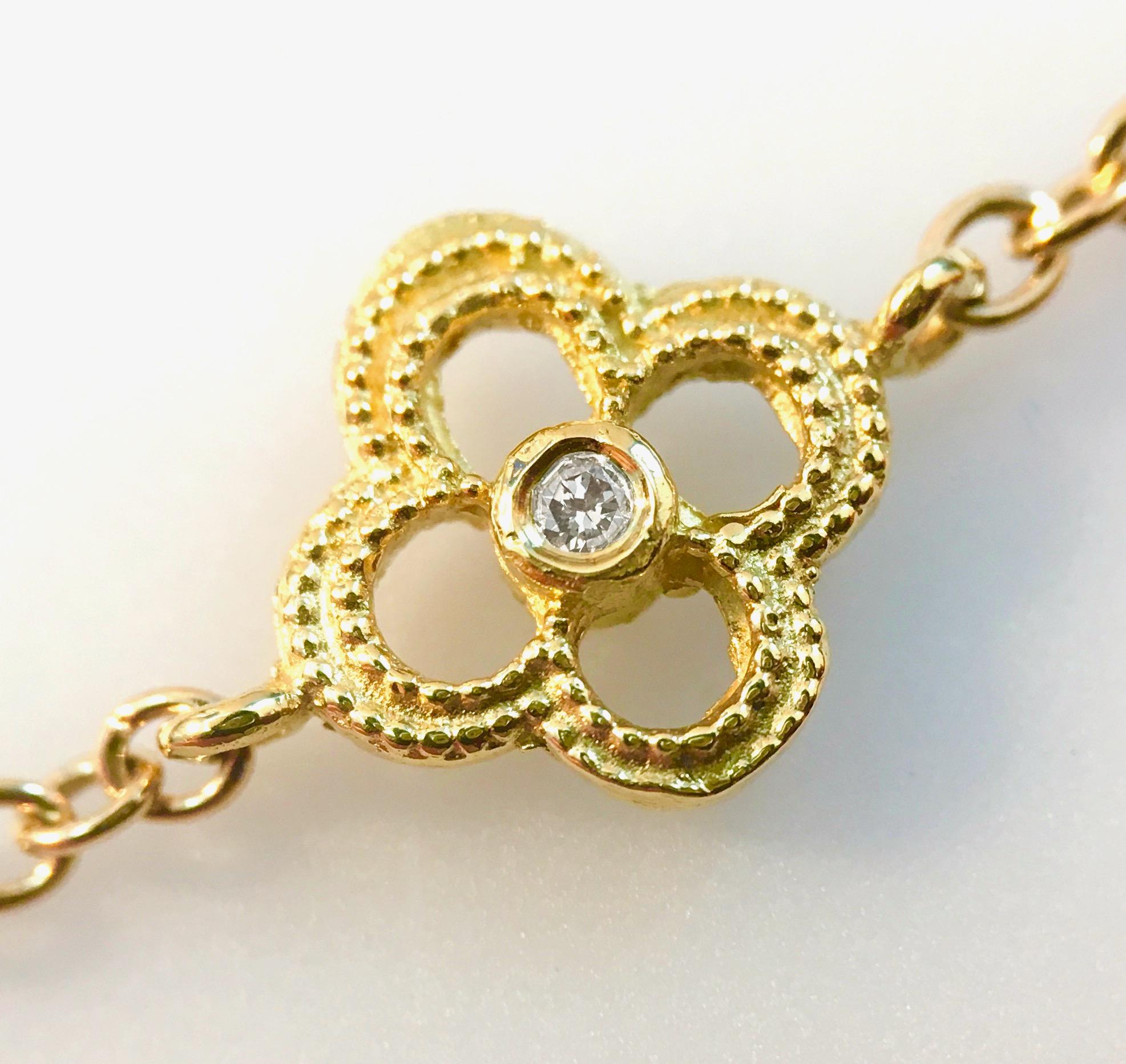 Matinee-Length Diamond Quatrefoil Station Chain in Yellow Gold In New Condition In Sherman Oaks, CA