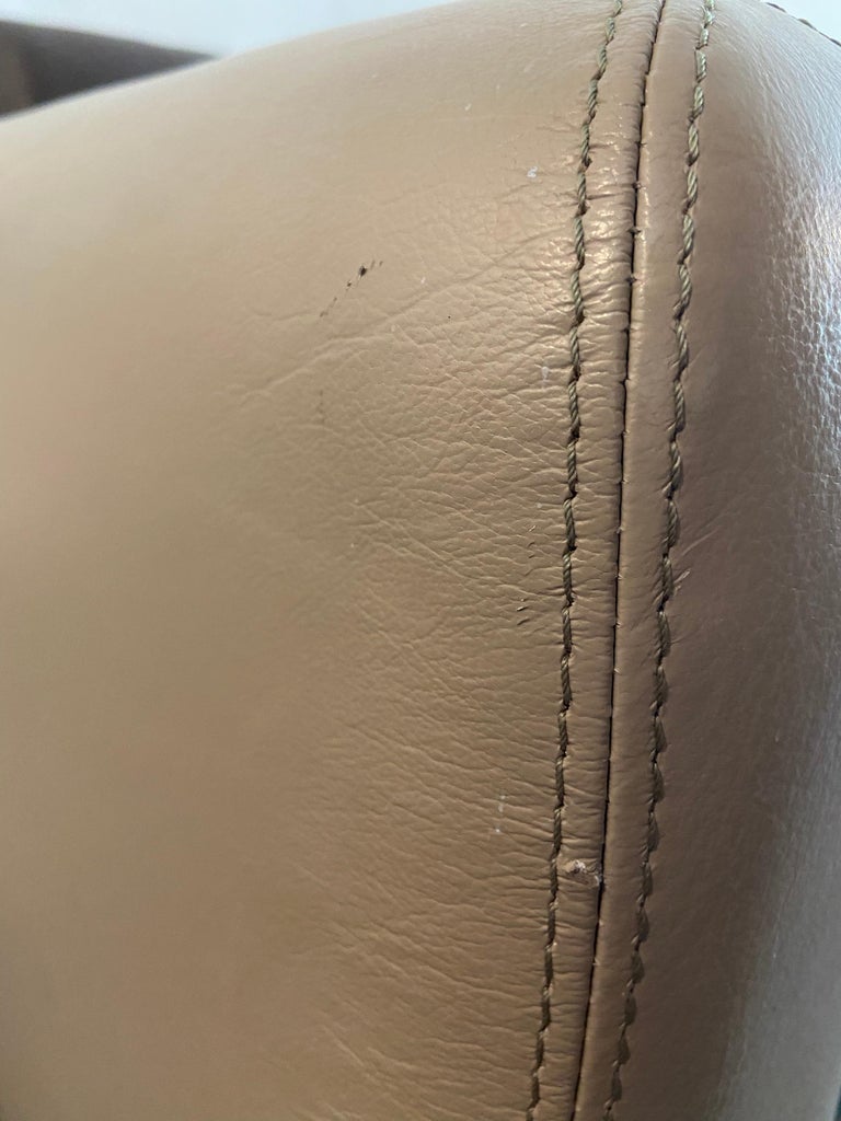 Vladimir Kagan Matinee Sofa for American Leather For Sale 6