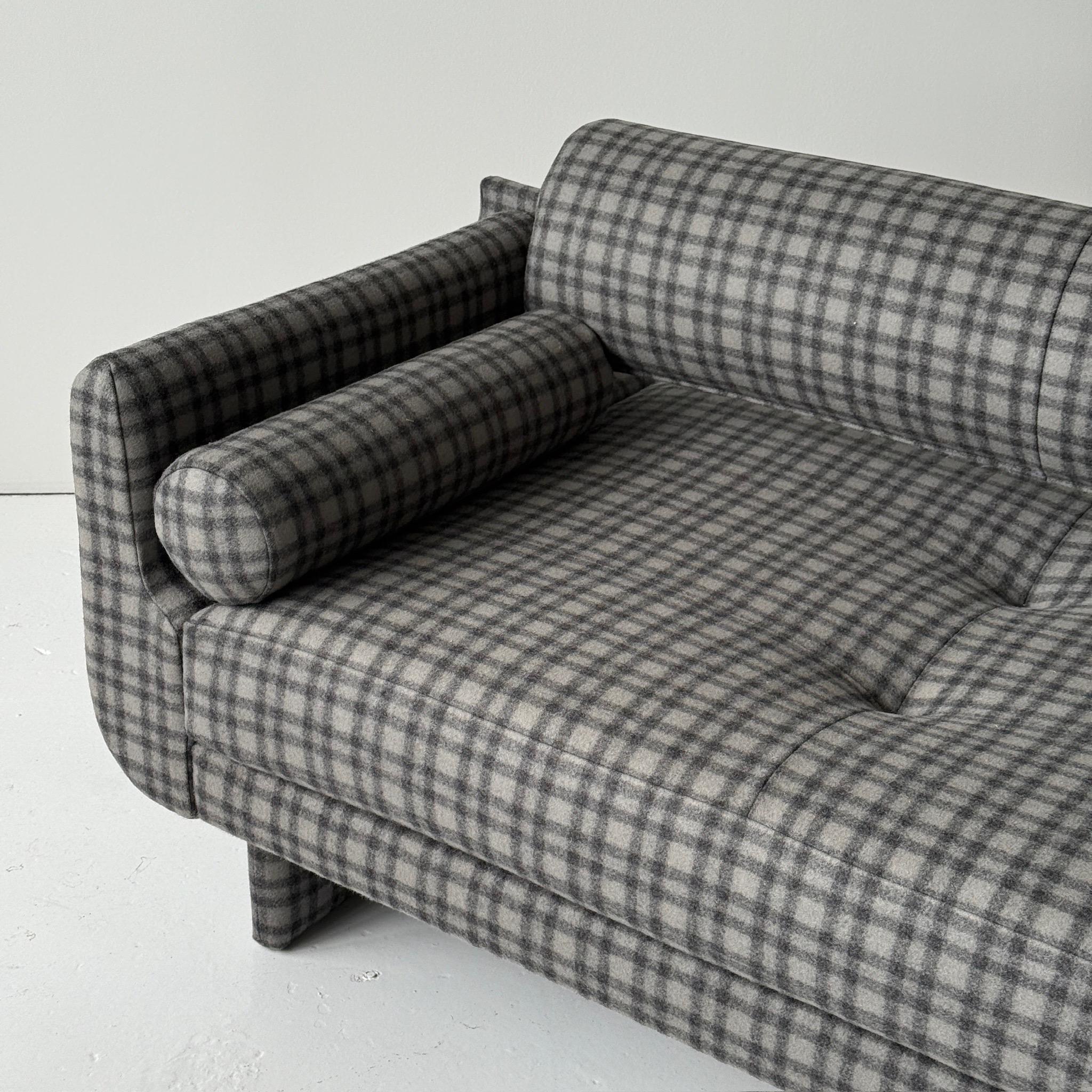 Contemporary Matinee Sofa by Vladimir Kagan for American Leather For Sale