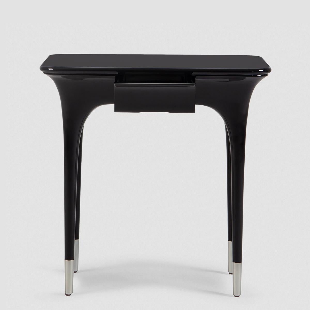 Brossé Table d'appoint à tiroir Matis en vente