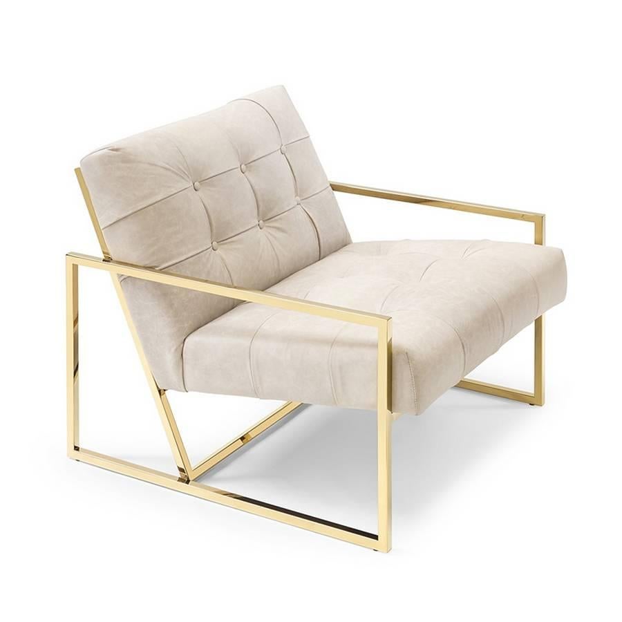 Sillón matriz con estructura metálica en acabado dorado.
Asiento y respaldo de cuero auténtico color crema.
     