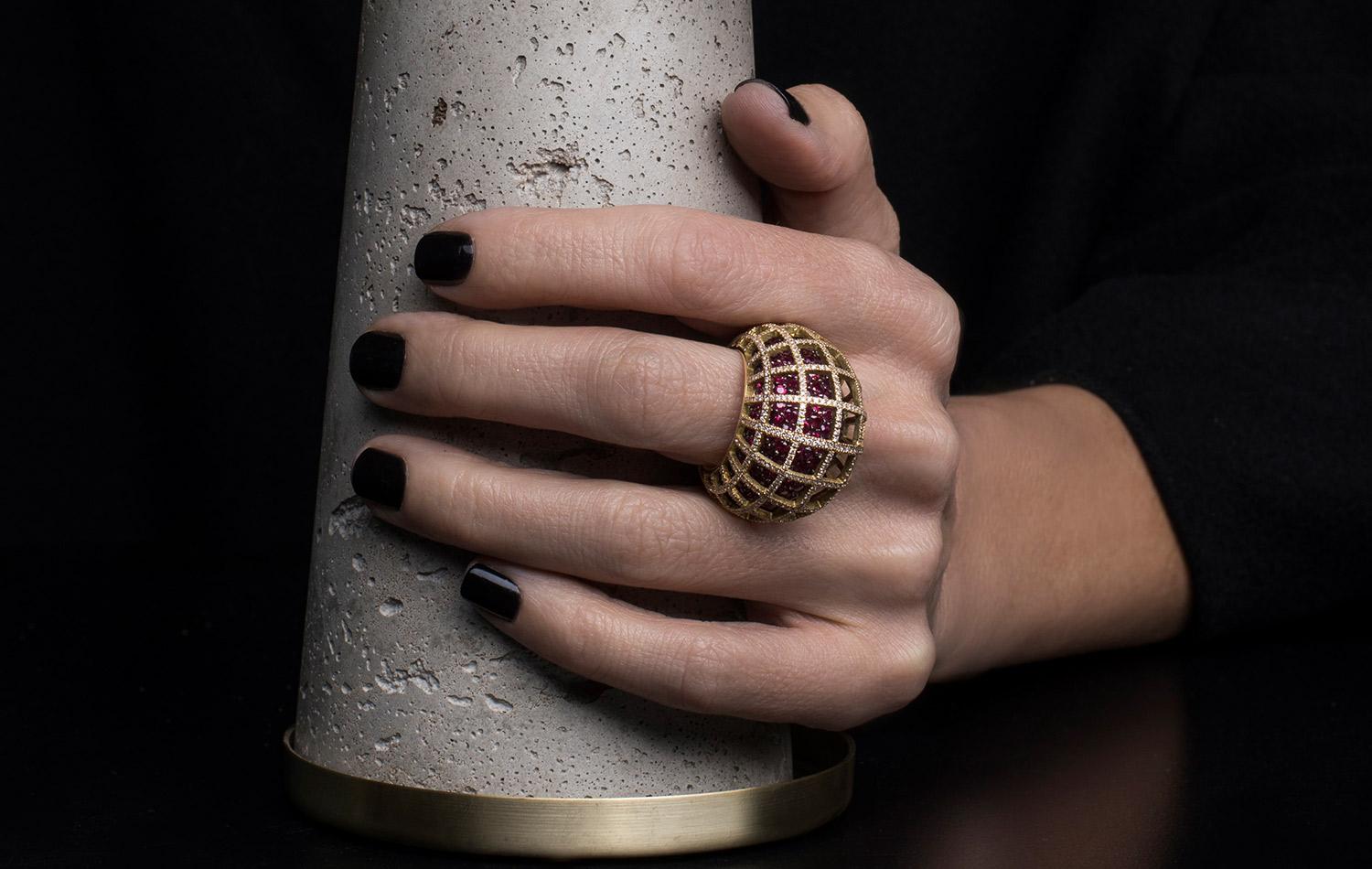 ‘Matrix’ is a complex ring inspired by a feature about Beirut and its “Joie De Vivre”-against all odds. “Confined within a ribcage encrusted in the brilliance of the diamonds a primary ring stands resilient and shines through exactly how it should