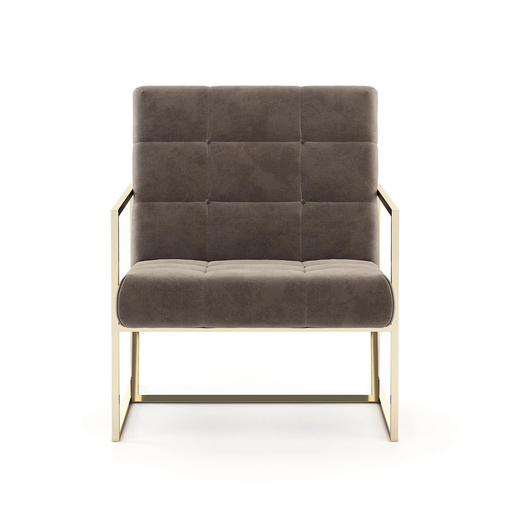 Armchair Matrix fabric upholstered and covered
with high quality taupe fabric. With polished stainless
steel base in gold finish.
Also available with other color fabrics on request.