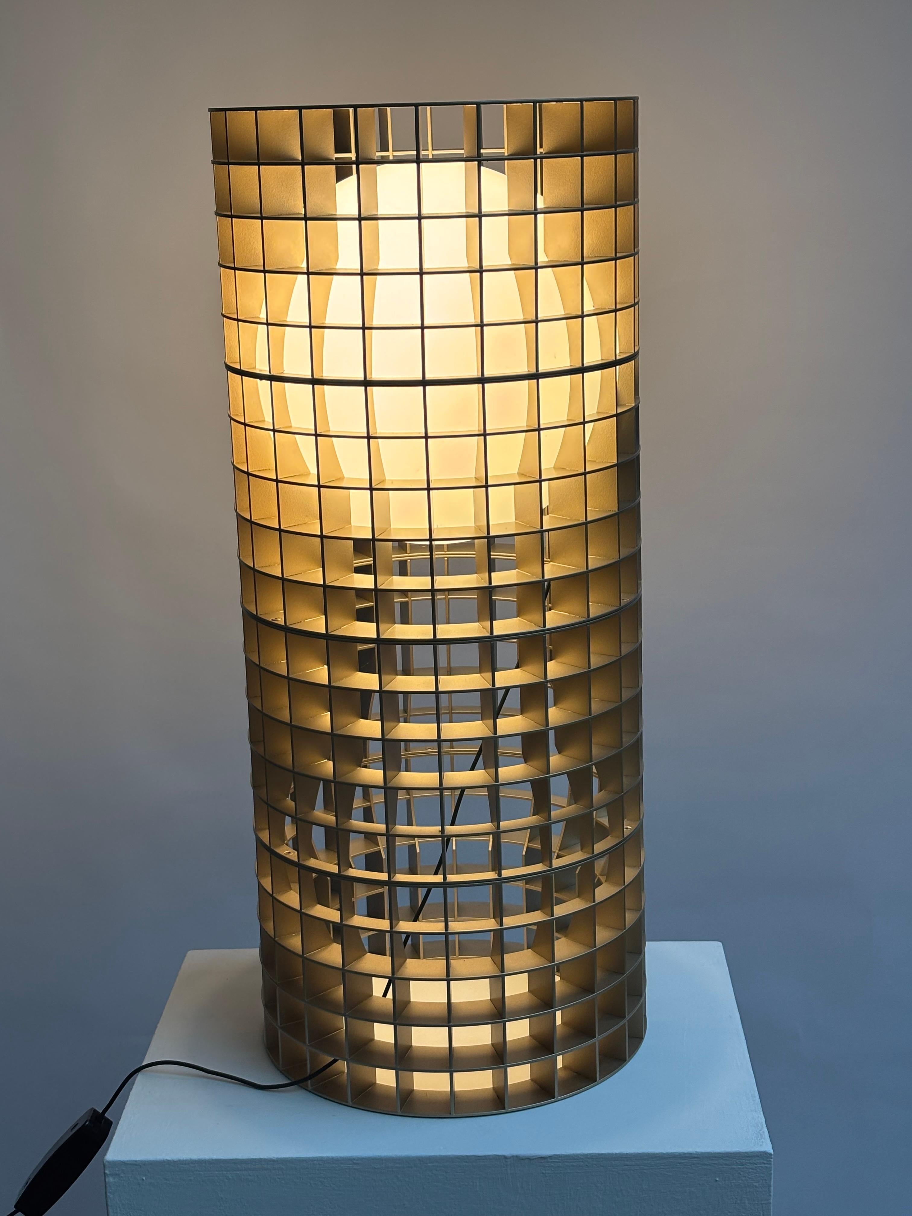 Lámpara de mesa Modelo Matrix de OS & OOS para FontanArte en venta 5