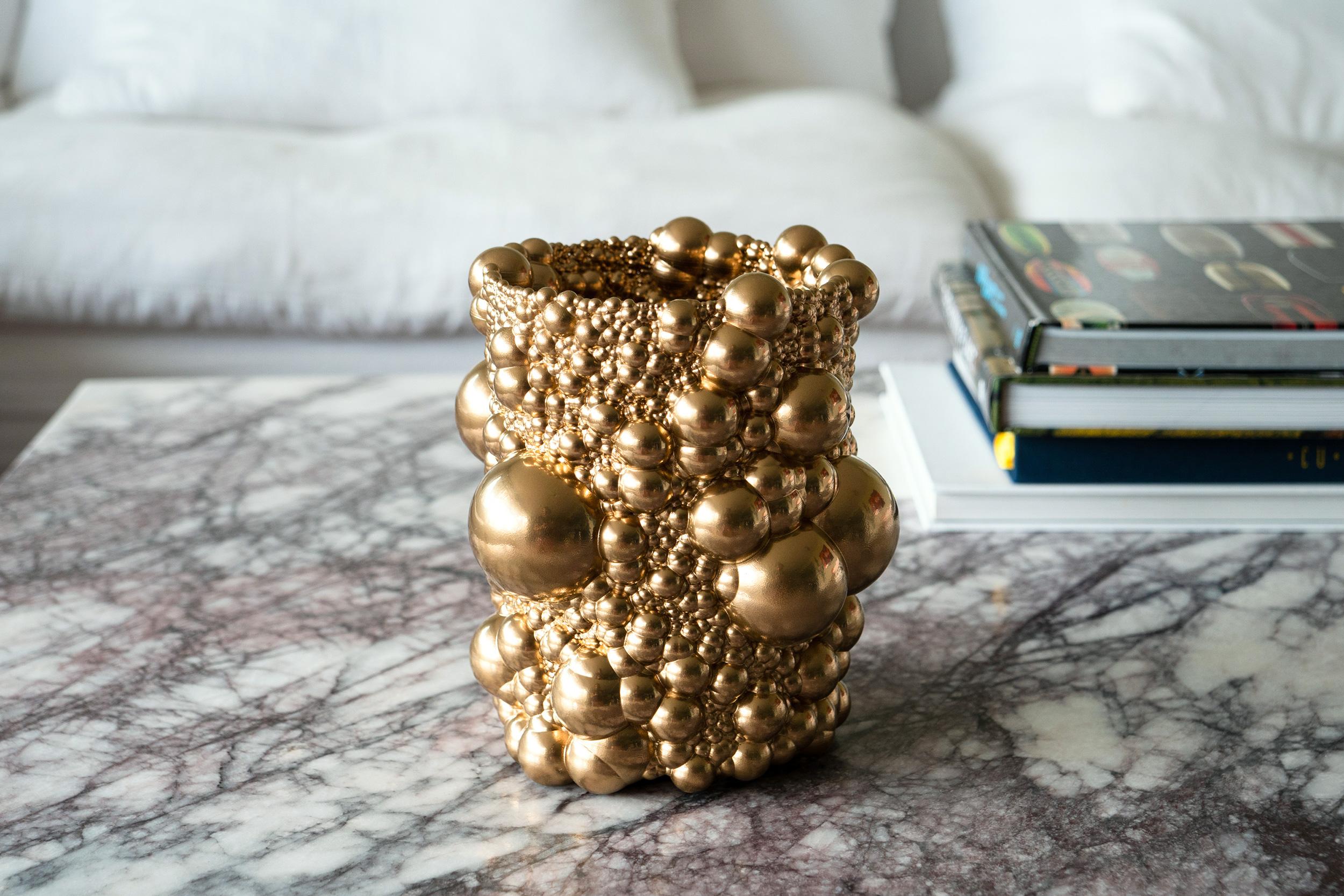 Matrix Spheres Vase Dark Gold 2
