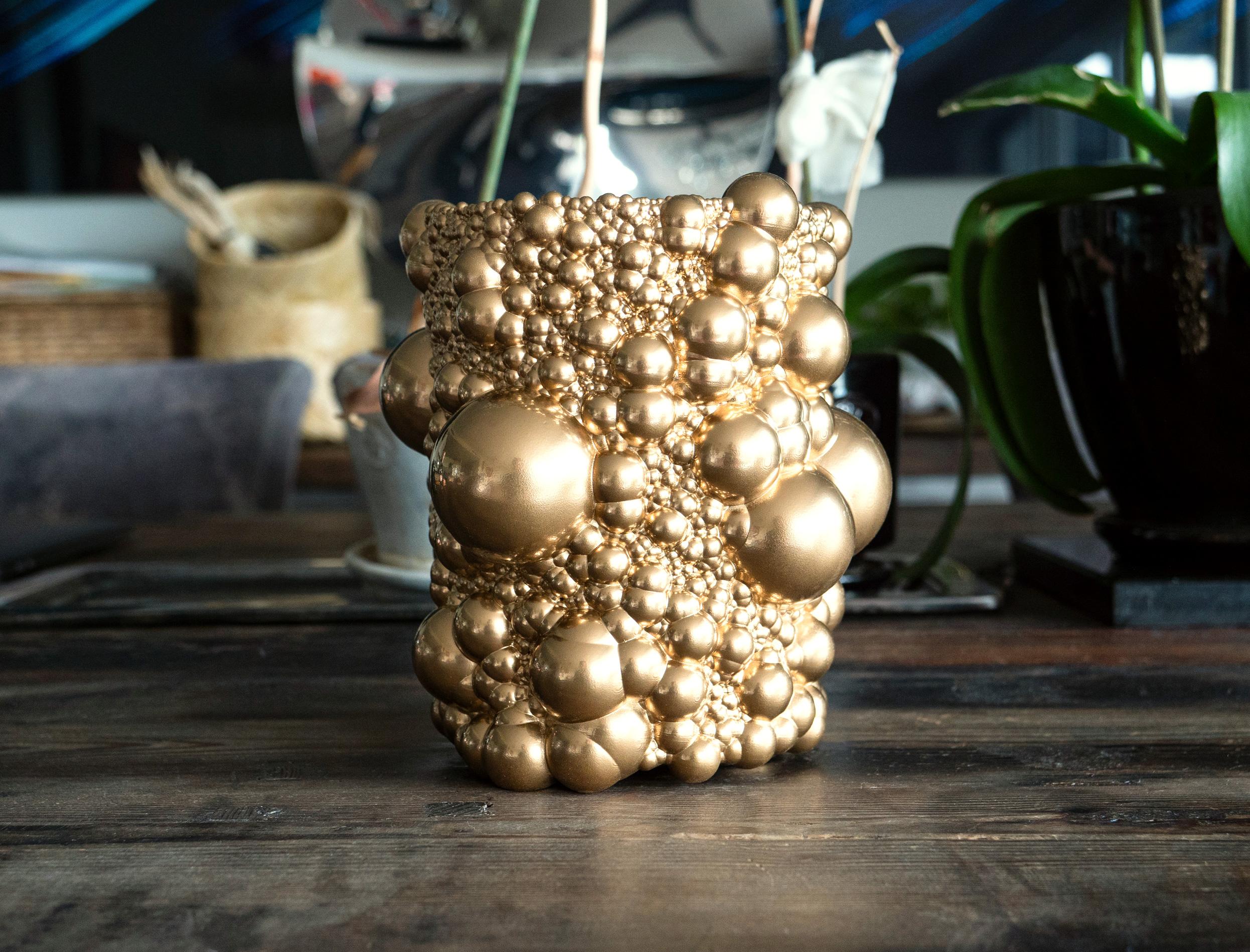 Matrix Spheres Vase Dark Gold 3