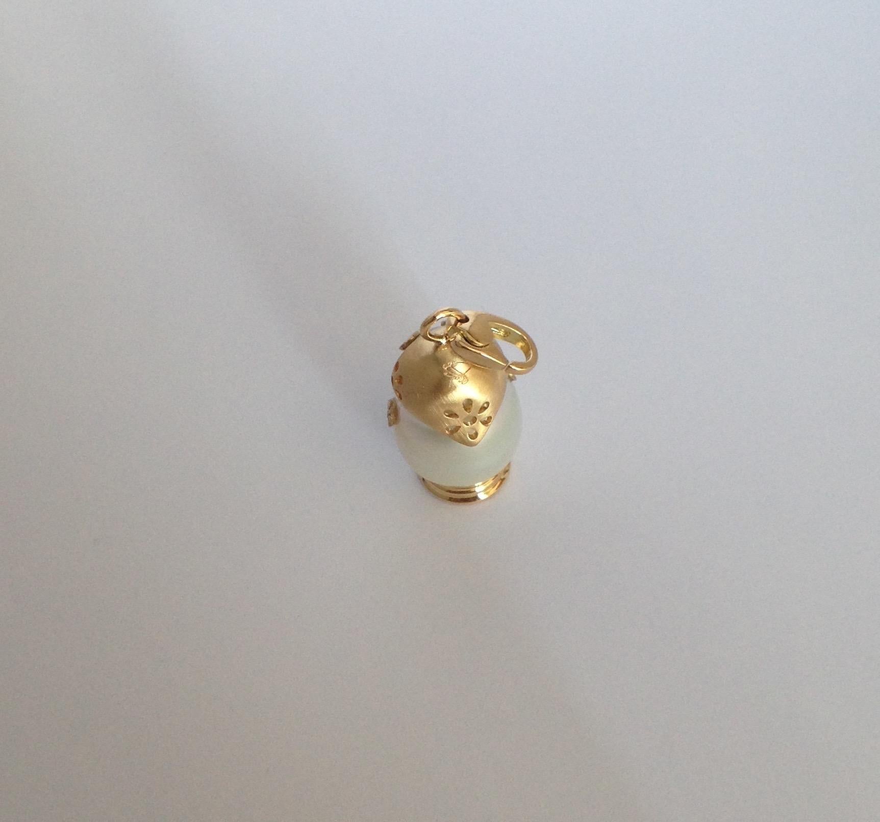Matryoshka Black Diamond Australian Pearl 18Kt Gold Charm and Pendant/Necklace 2