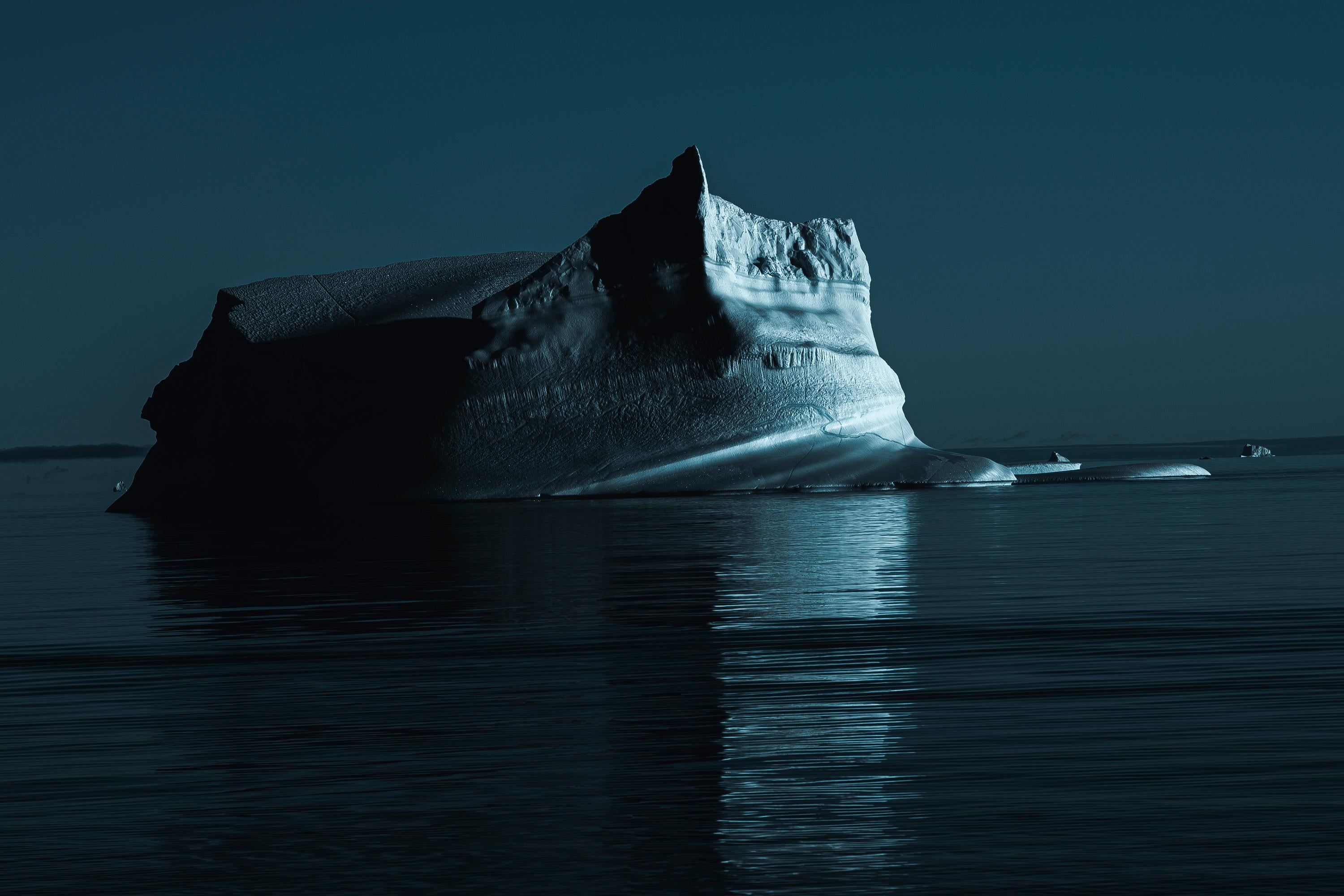 Landscape Photograph Mats Carduner - "Lever de soleil sur les rochers