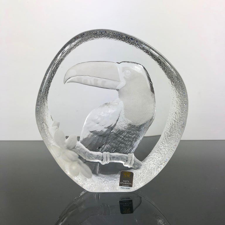 Mats Jonasson Frosted Crystal Glass Seal Toucan Paperweight Sculpture