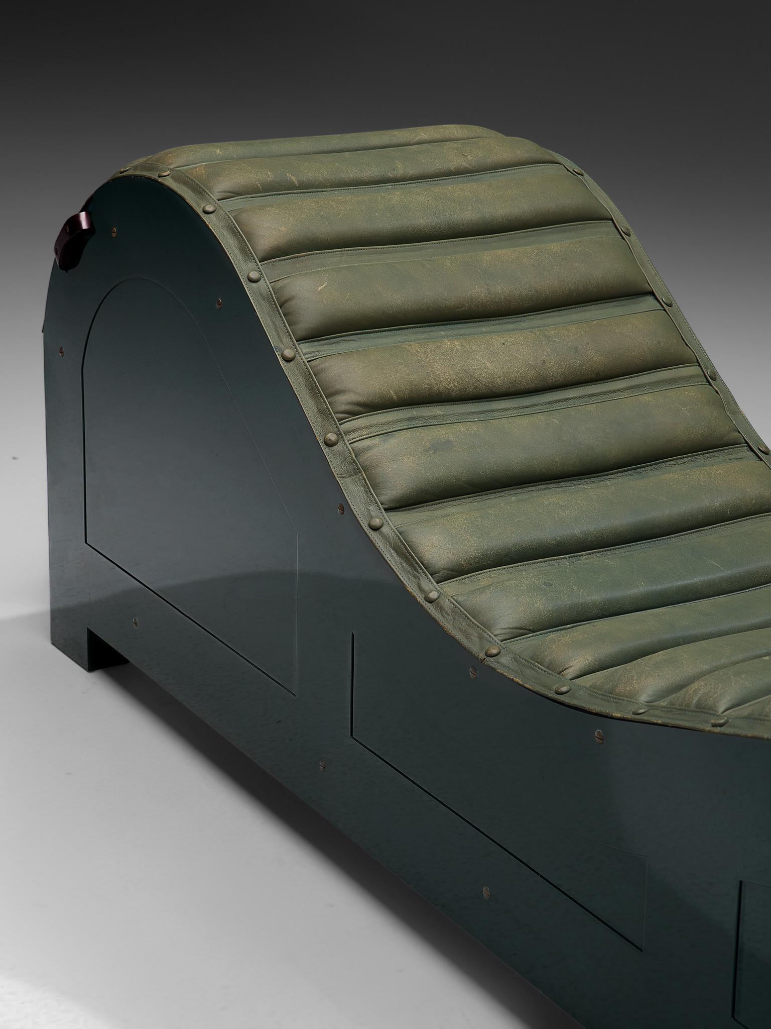 Post-Modern Mats Theselius for Källemo Limited Edition Chaise Lounge in Green Leather  For Sale