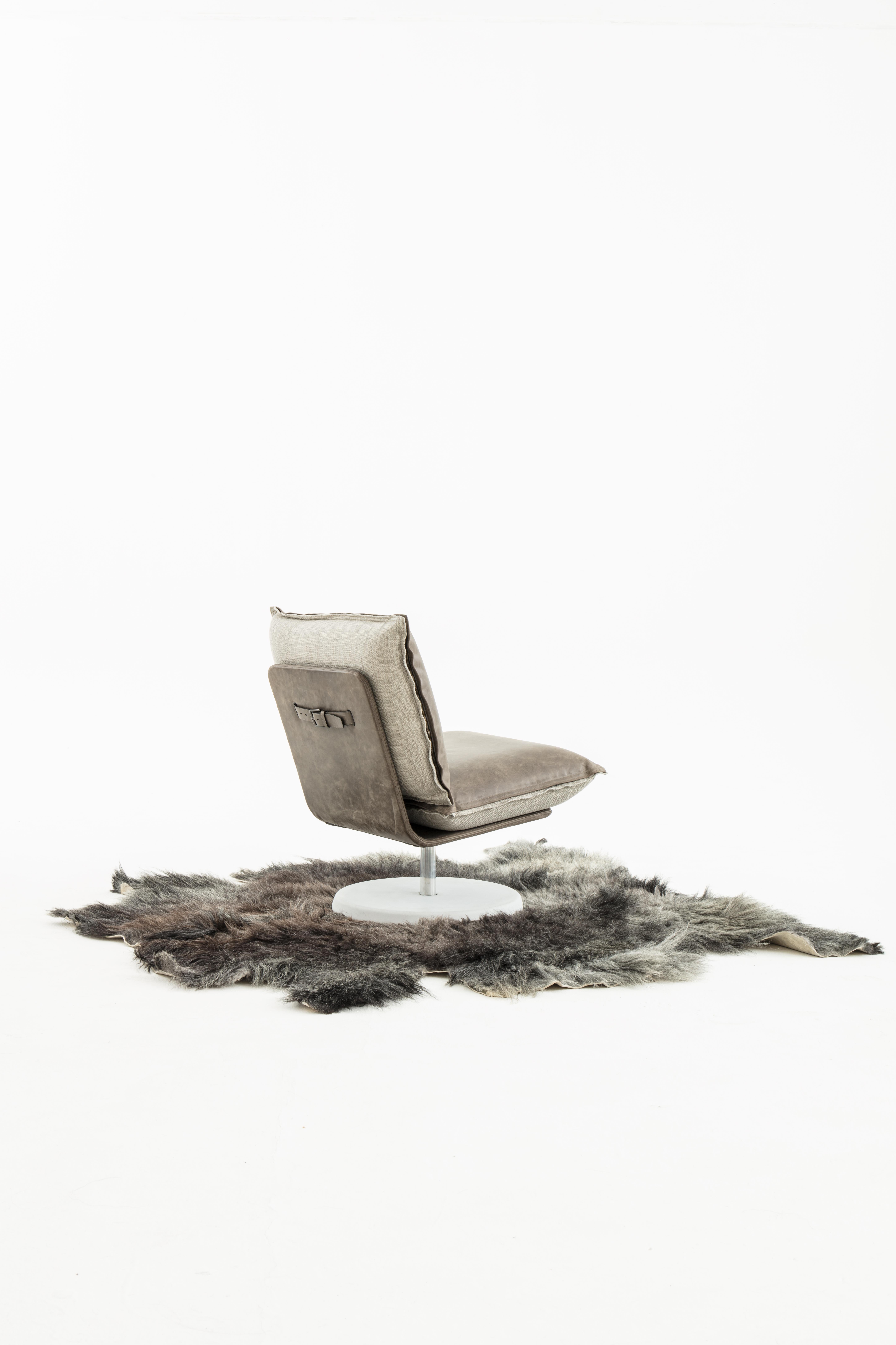 Nomad Skin Lounge Chair Yak Leather by Matsu Nomadic Series by Joeri Reynaert For Sale 2