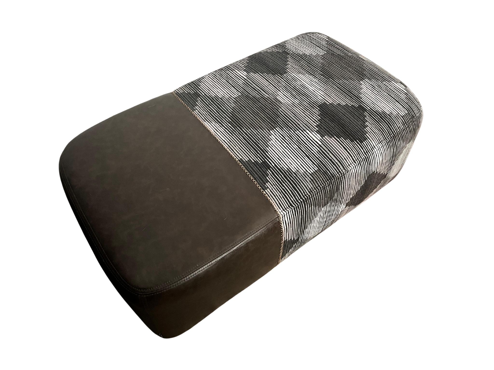 Contemporary Nomad Langchan Yak Cubes Set by Matsu x KVN Nomadic Collection by Joeri Reynaert For Sale