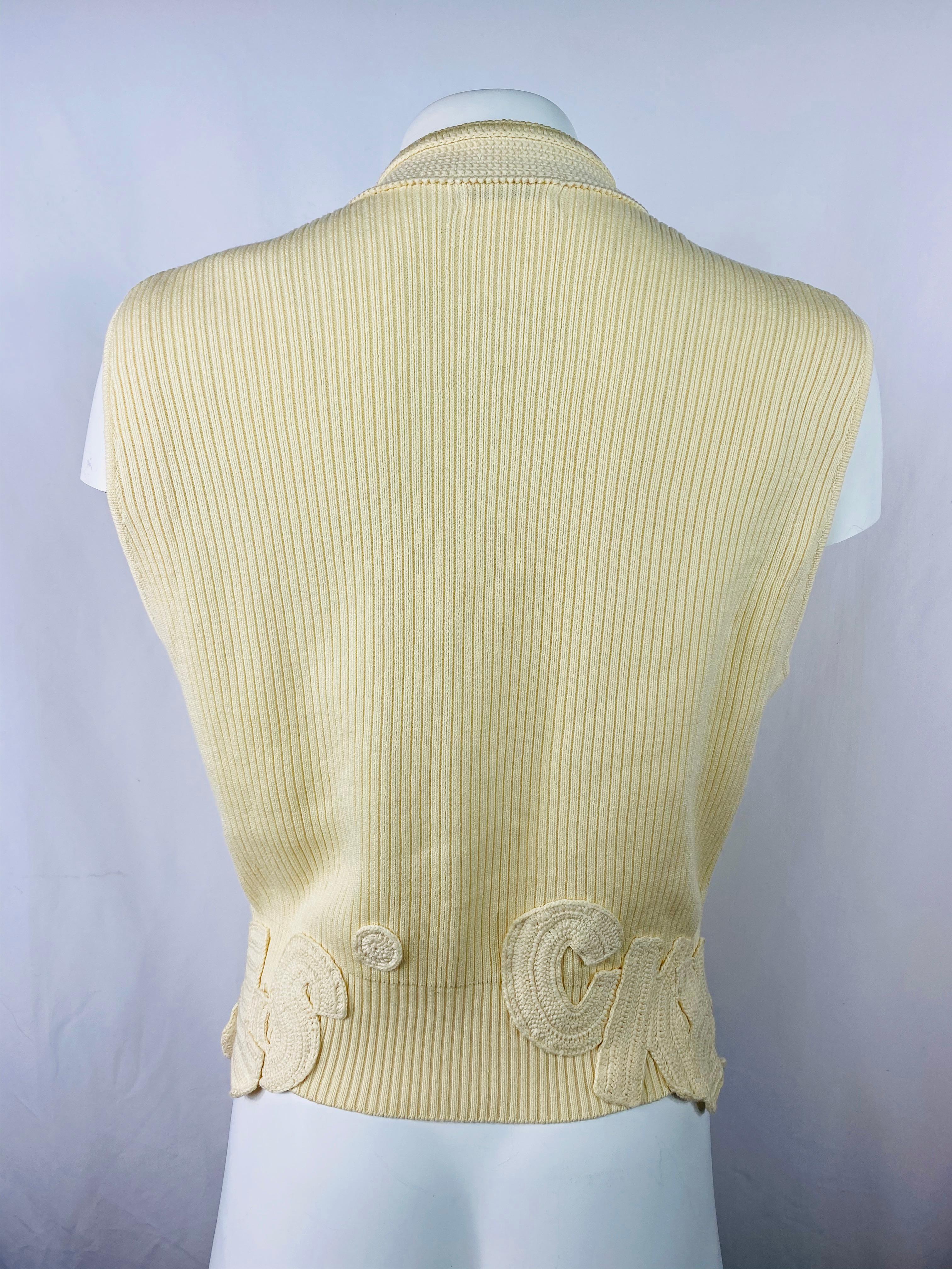 Matsuda Nicole Tokyo Elfenbeinfarbene Strickweste für Damen oder Herren im Angebot