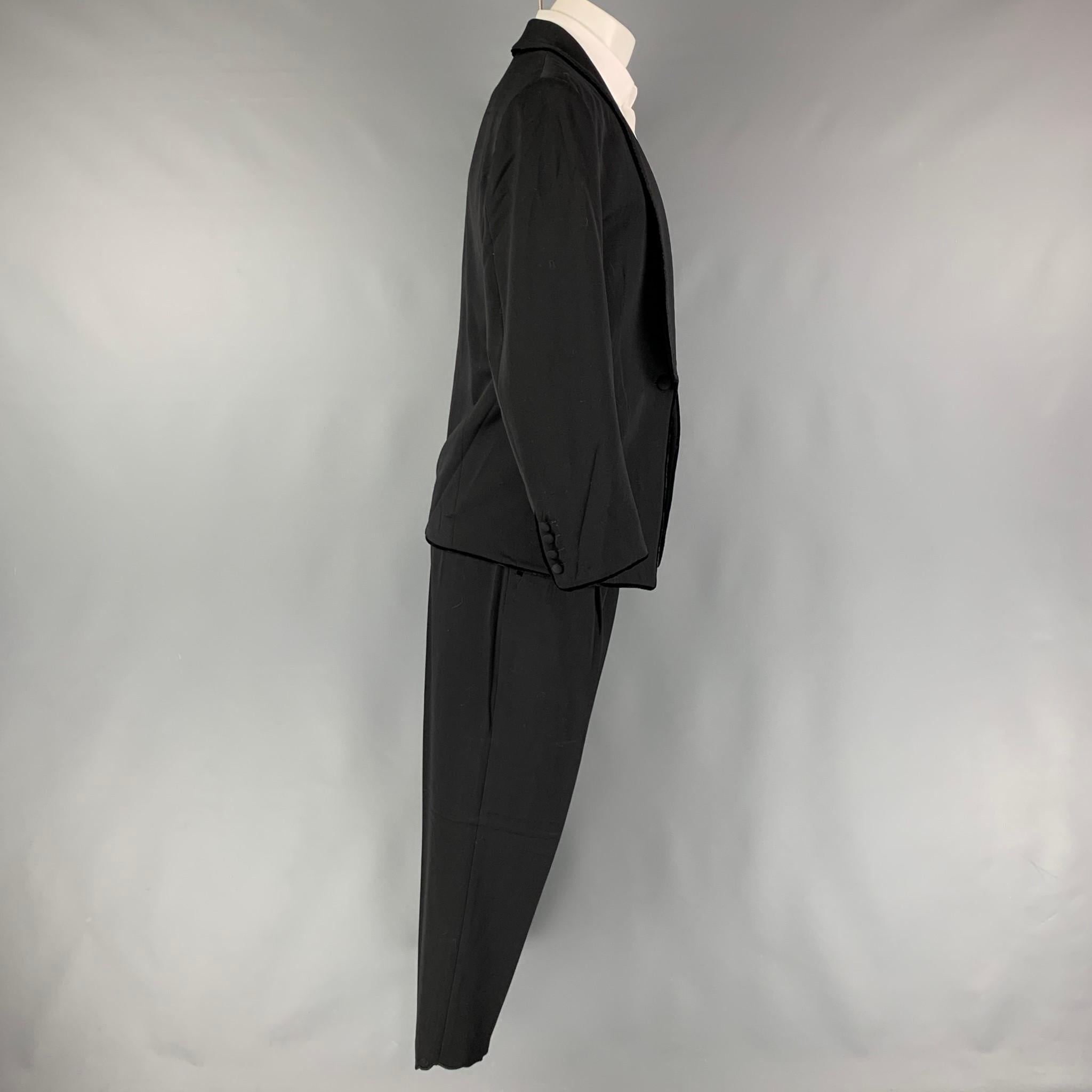 Men's MATSUDA Size S Black Solid Wool Shawl Collar 30 29 Suit