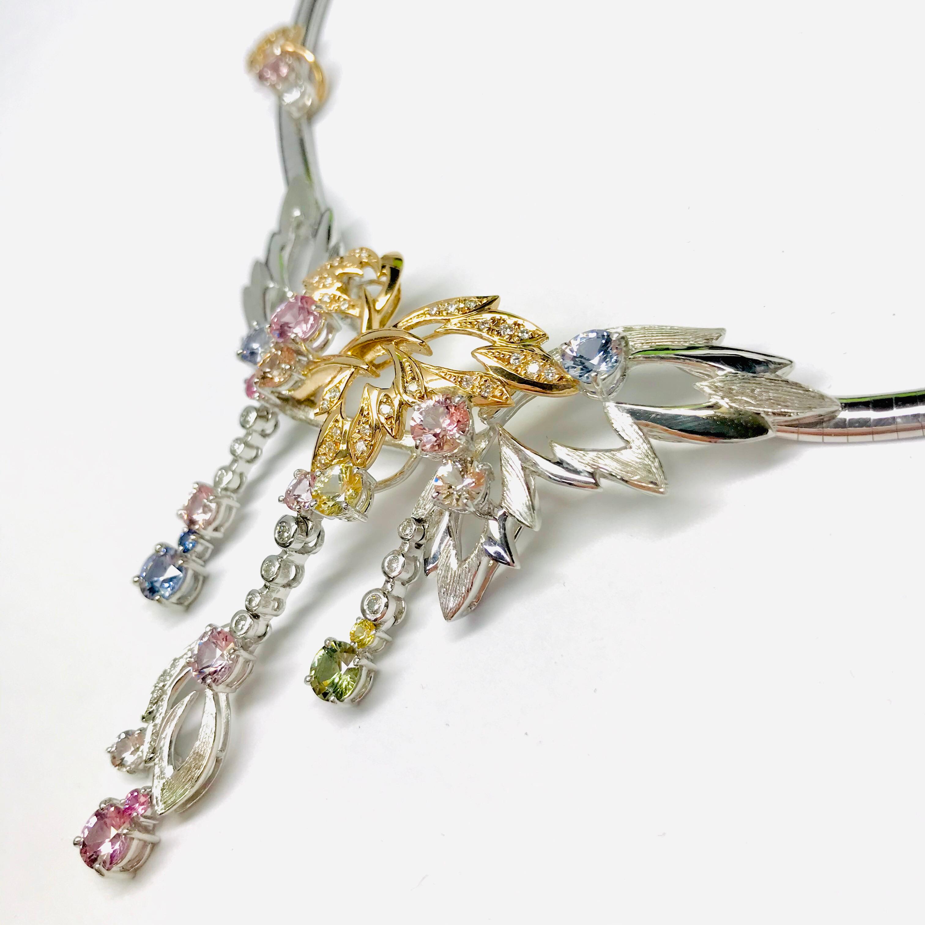 Matsuzaki 18 Karat White and Rose Gold Foliage Leaf Sapphire Diamond Necklace In New Condition For Sale In Tokyo, JP
