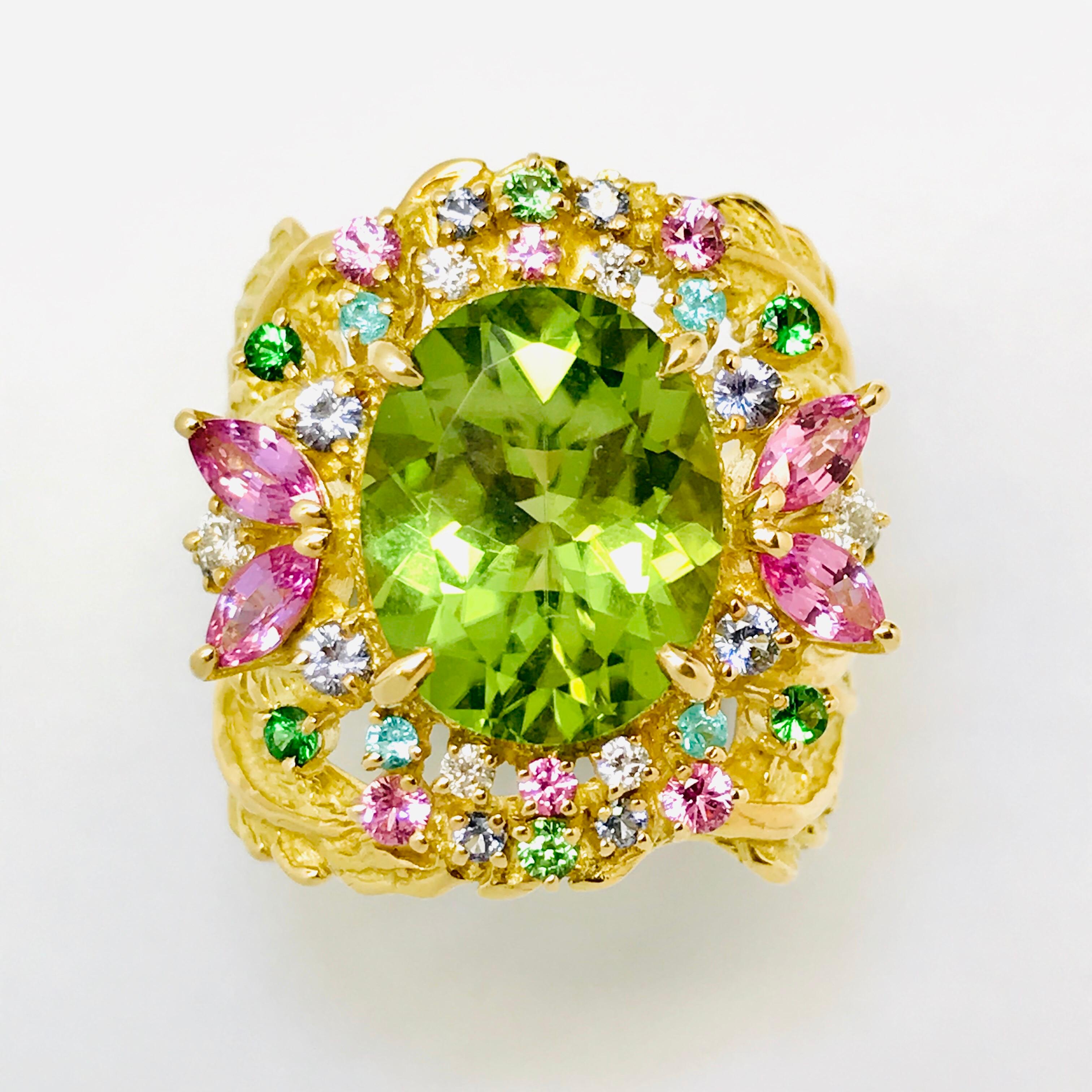 Matsuzaki 18K Gold 5.34ct Oval Peridot Paraiba Pink Sapphire Garnet Diamond Ring For Sale 11