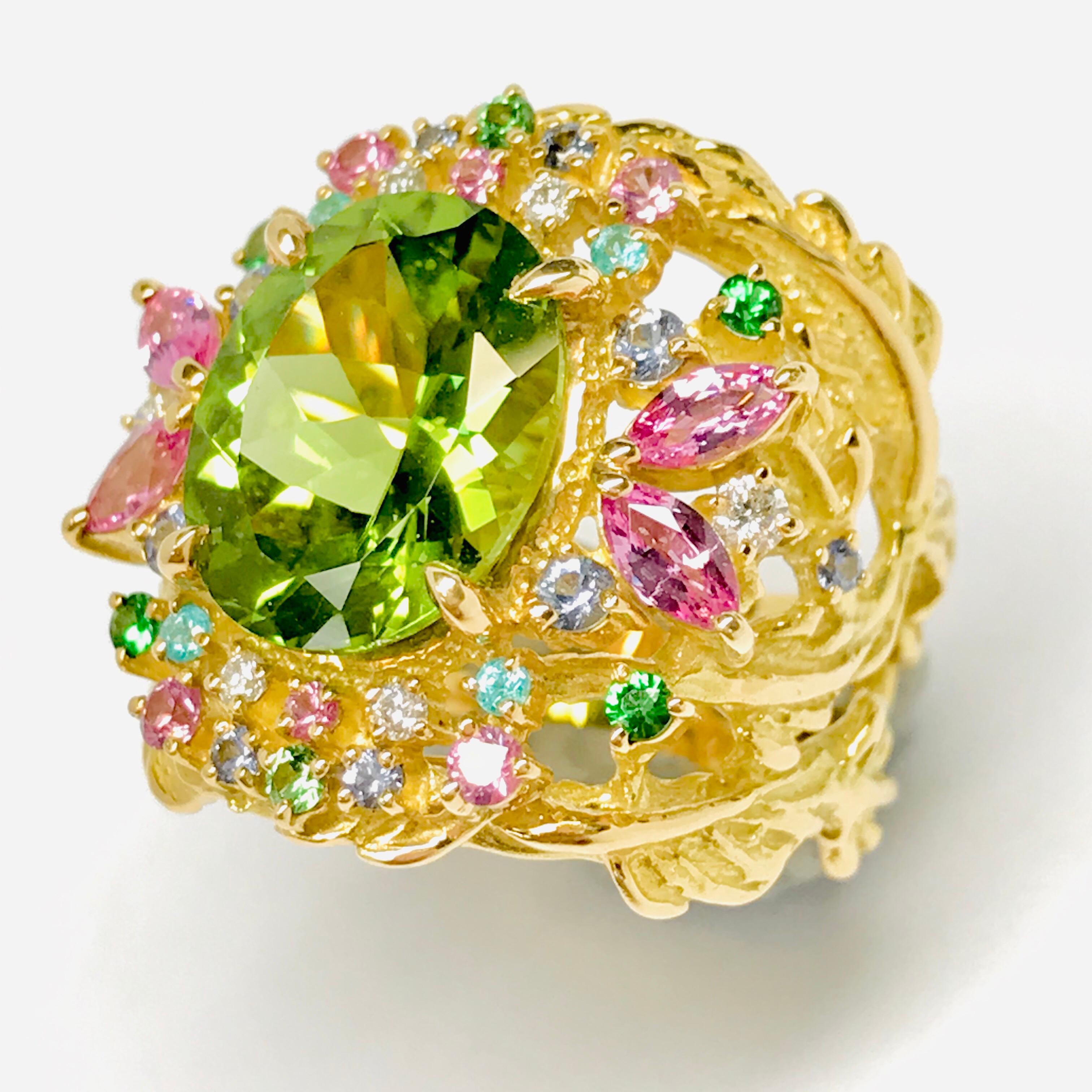 Artist Matsuzaki 18K Gold 5.34ct Oval Peridot Paraiba Pink Sapphire Garnet Diamond Ring For Sale