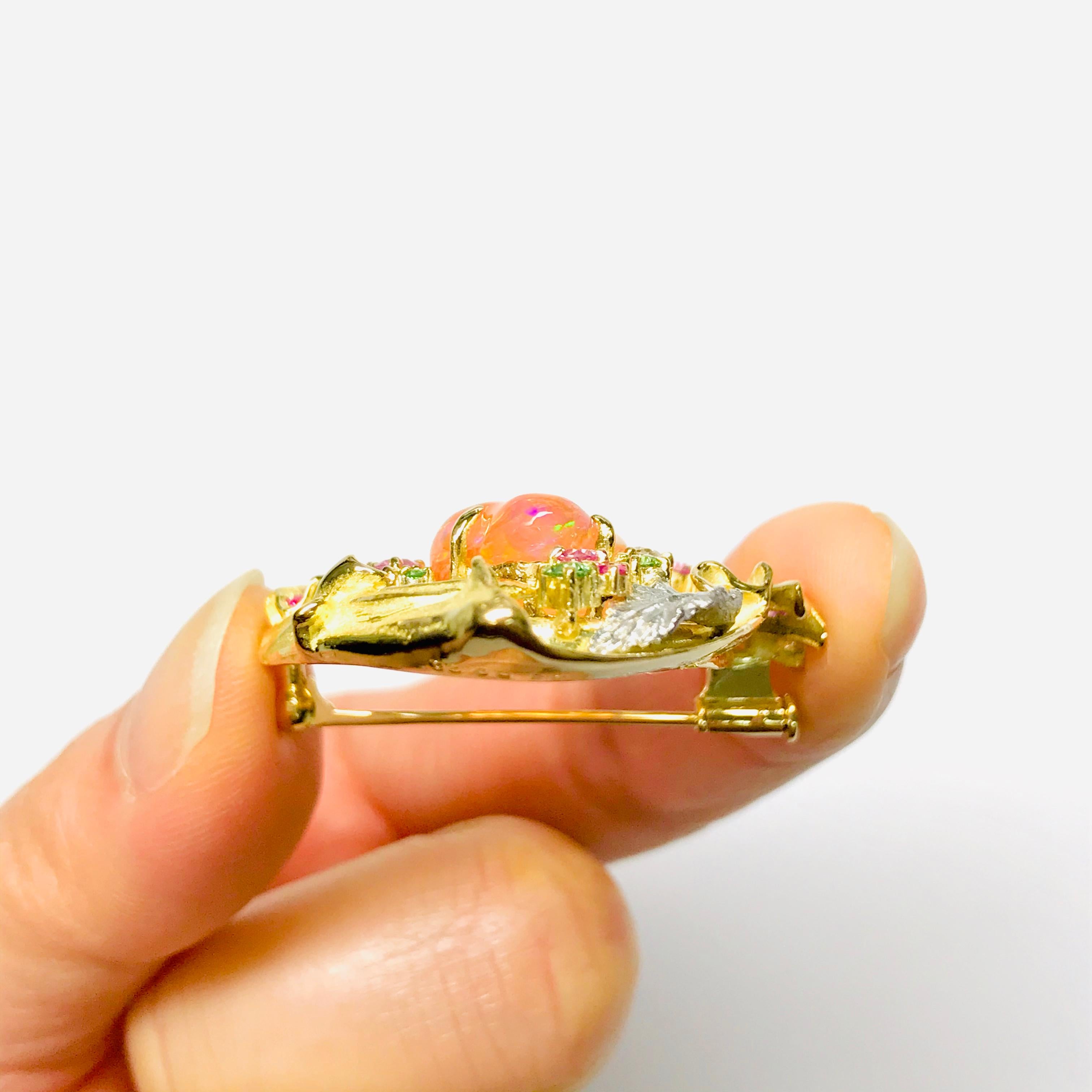 Matsuzaki 18 Karat Gold Drapery Foliage Fire Opal Sapphire Garnet Brooch Pendant For Sale 4