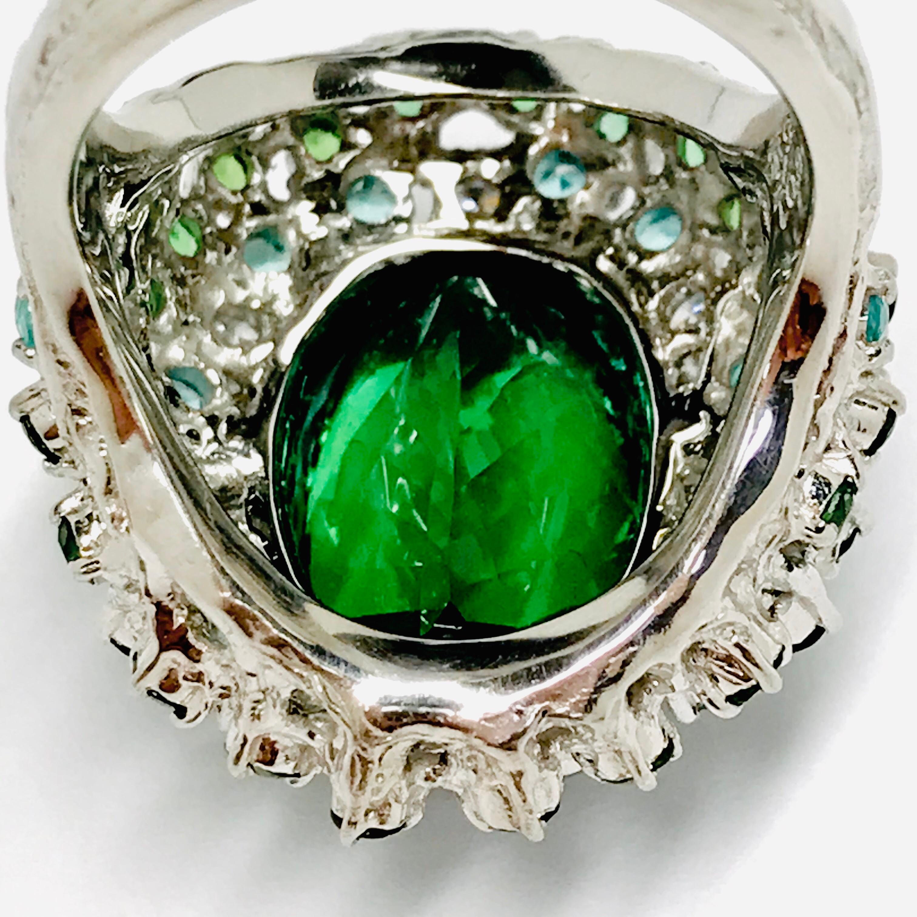 Matsuzaki Platinum 9.85 Carat Oval Green Tourmaline Paraiba Diamond Ring For Sale 3