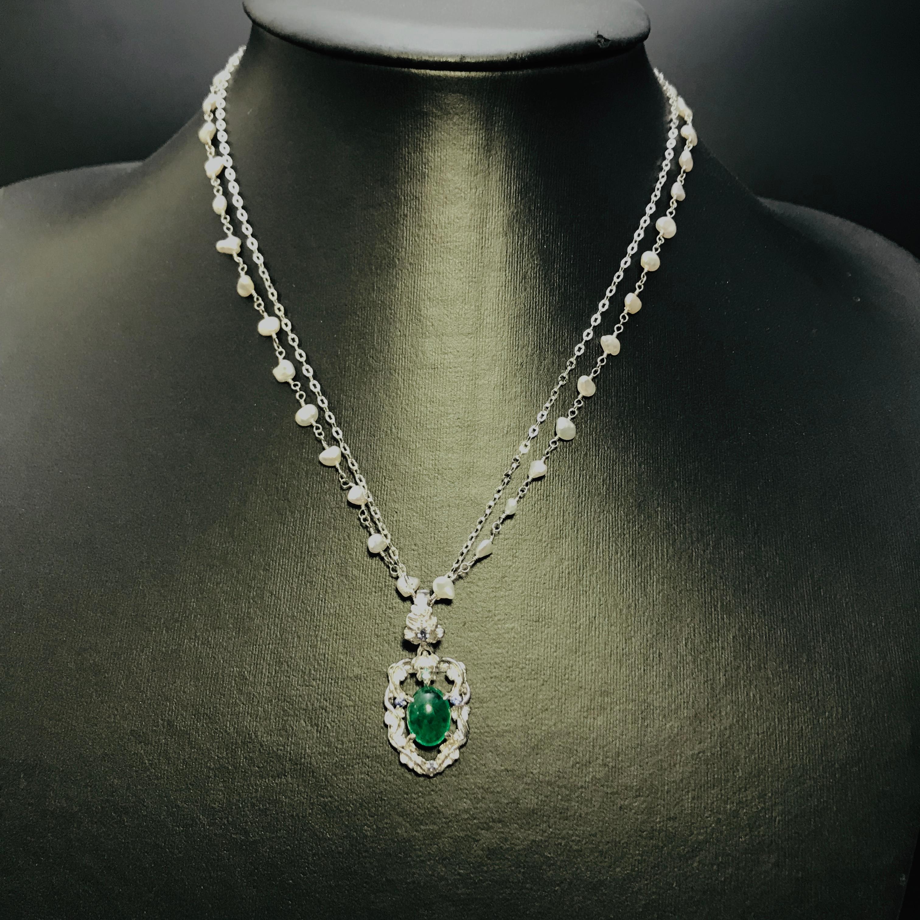 Matsuzaki PT900/K18 Oval Cabochon Emerald Pendant Necklace For Sale 2