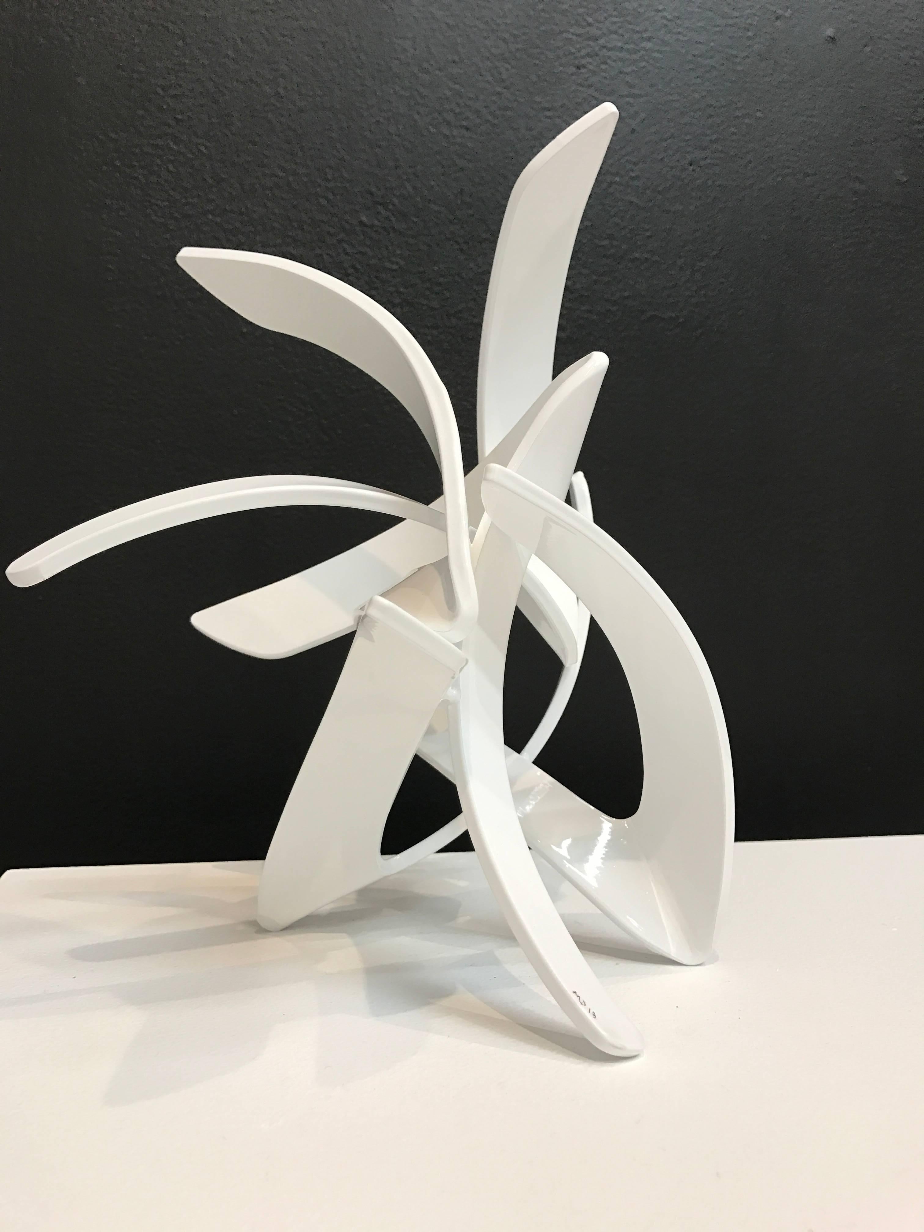 Matt Devine Abstract Sculpture - 18-17