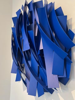 Astratto, Sculpture House, Interno/Outdoor_Blu_Biomorfo_Pompa, Matt Devine