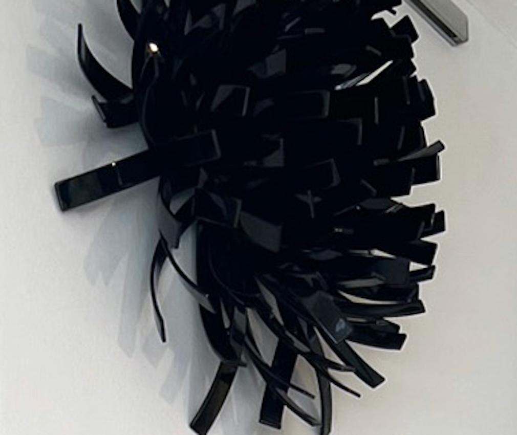 Anemones #3 (Schwarz)_ Indoor-Skulptur, Abstrakt_Matt Devine_Steel/Tweedcoat im Angebot 7