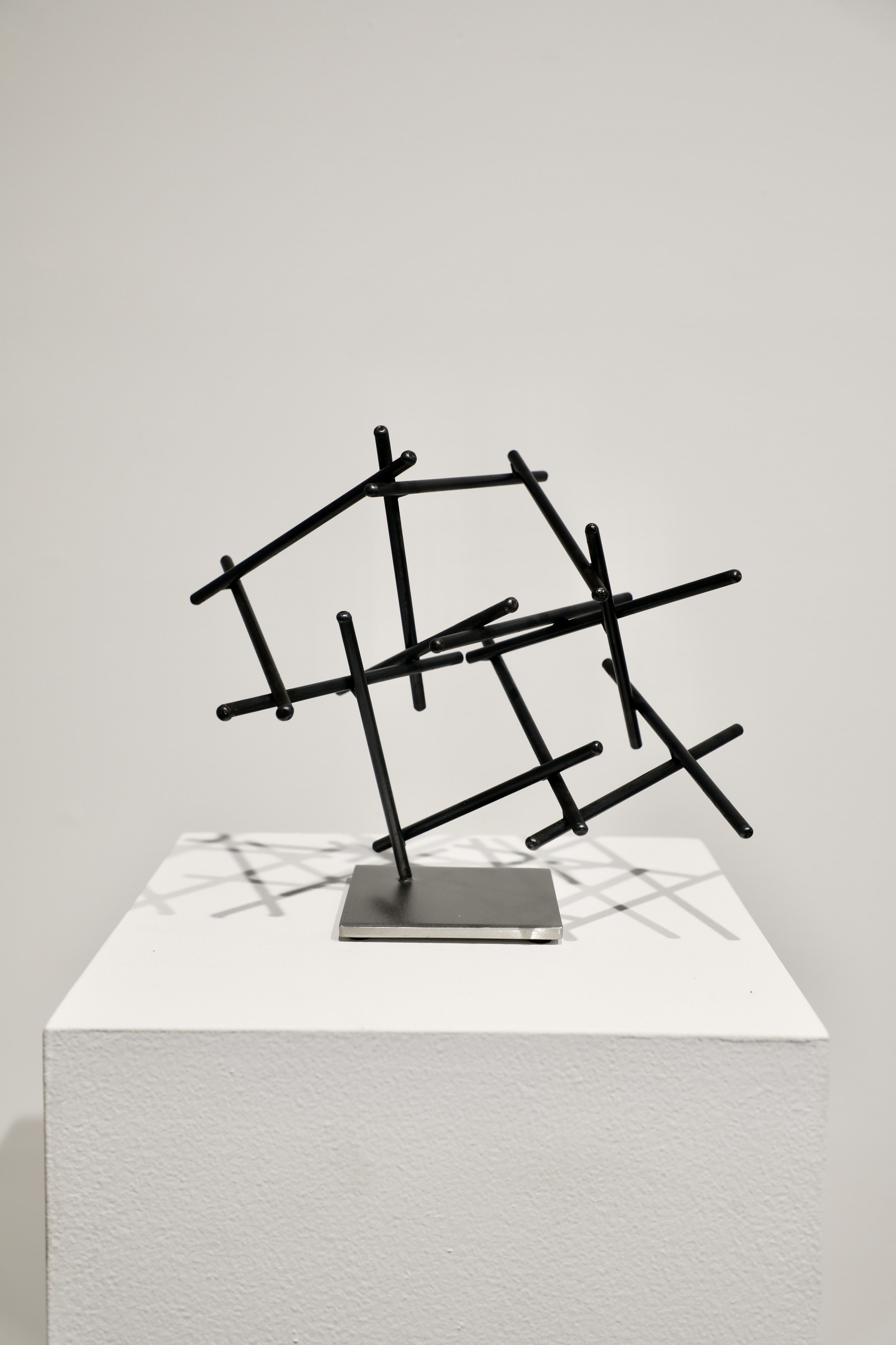 Matt Devine Abstract Sculpture - Studio Study 22-12