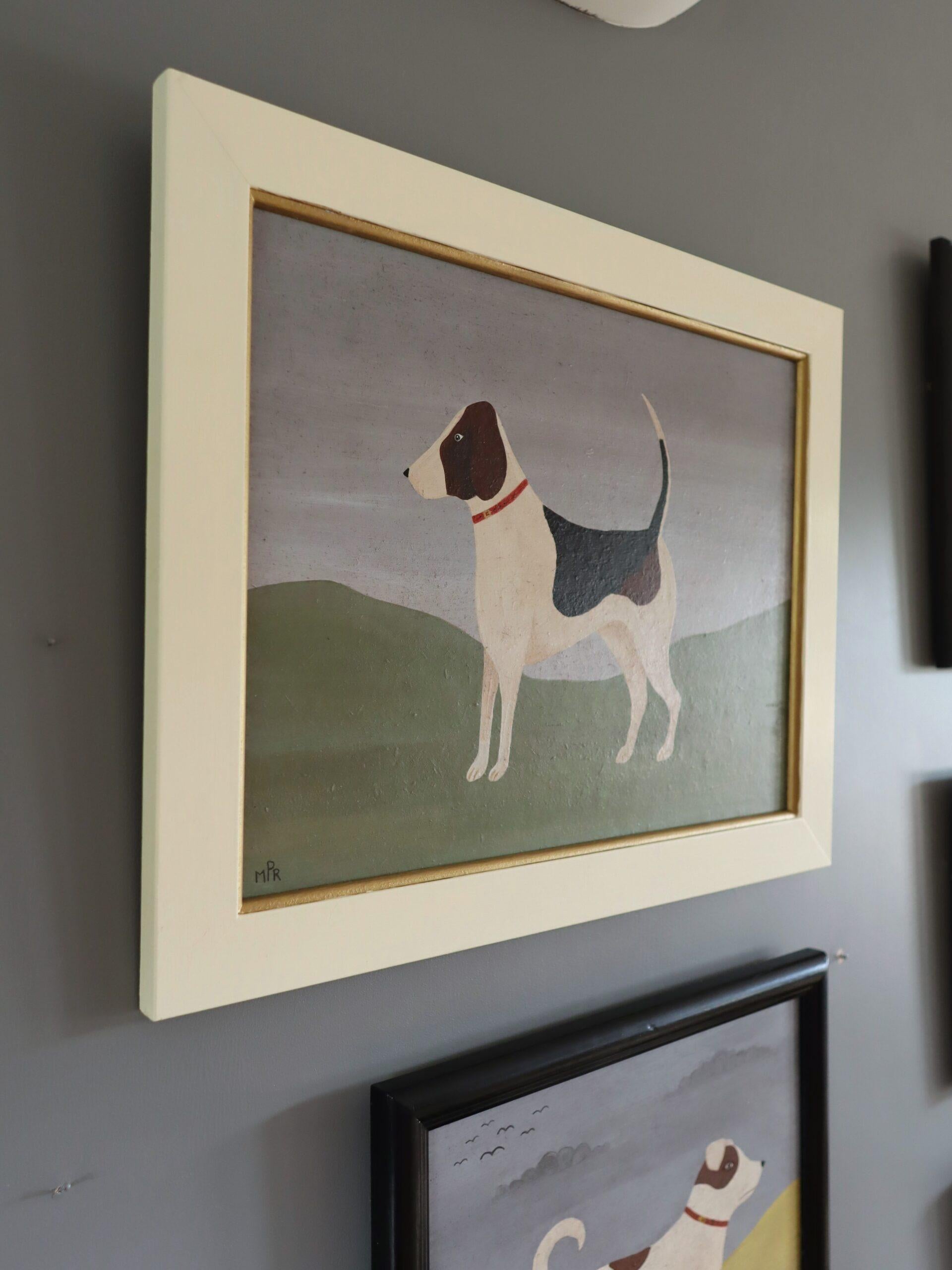 Naives Mini-Tier-Ölgemälde im zeitgenössischen Stil - Fox Hound mit rotem Halsband (Braun), Animal Painting, von Matt Rix