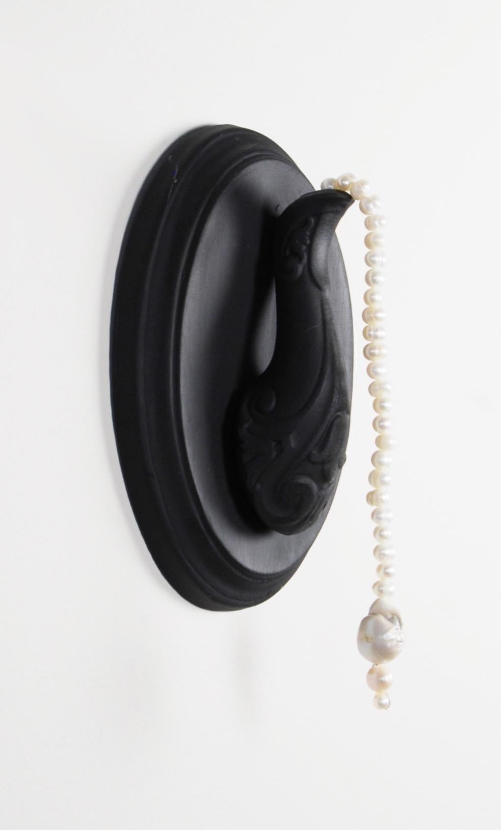 Joey (Spout with pearls)