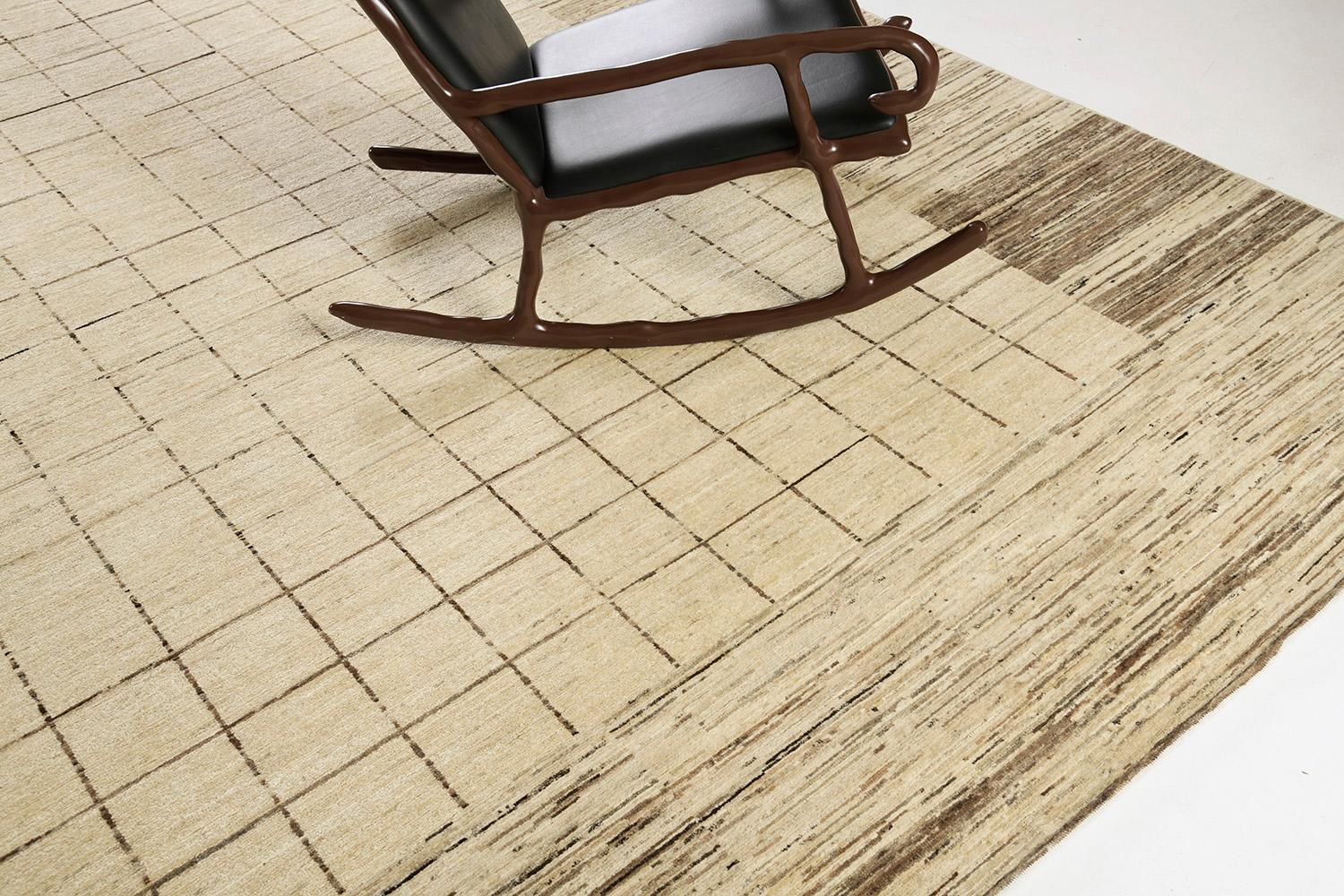 Matta' is an alluring modern design rug in Naturale collection that features a minimalist square pattern that's sure to add interest to any space. Its elegant design coordinates well with a wide range of styles and can blend in various ways.