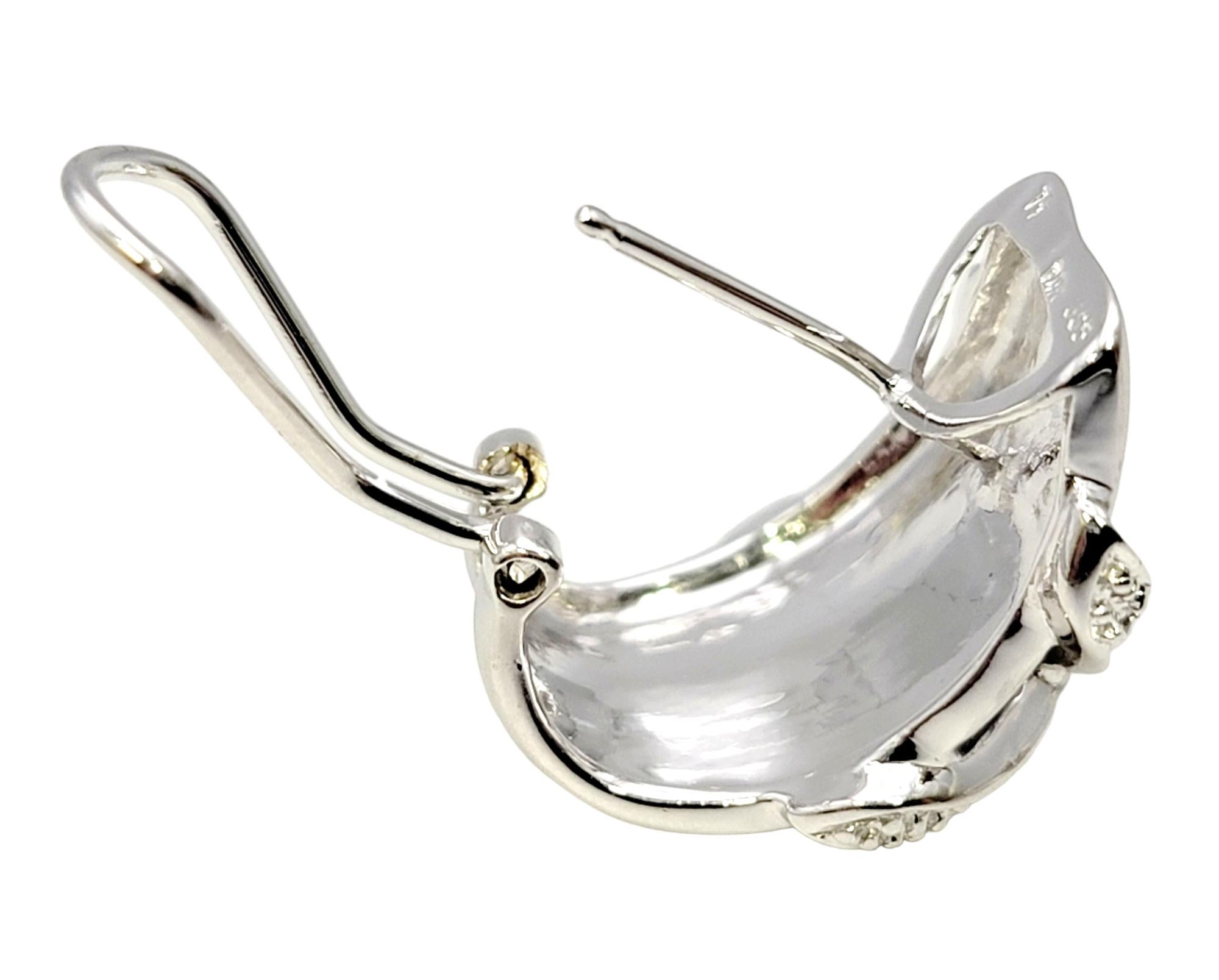Matte 14 Karat White Gold Half Hoop Pierced Earrings with Pave Diamond X Design  For Sale 2