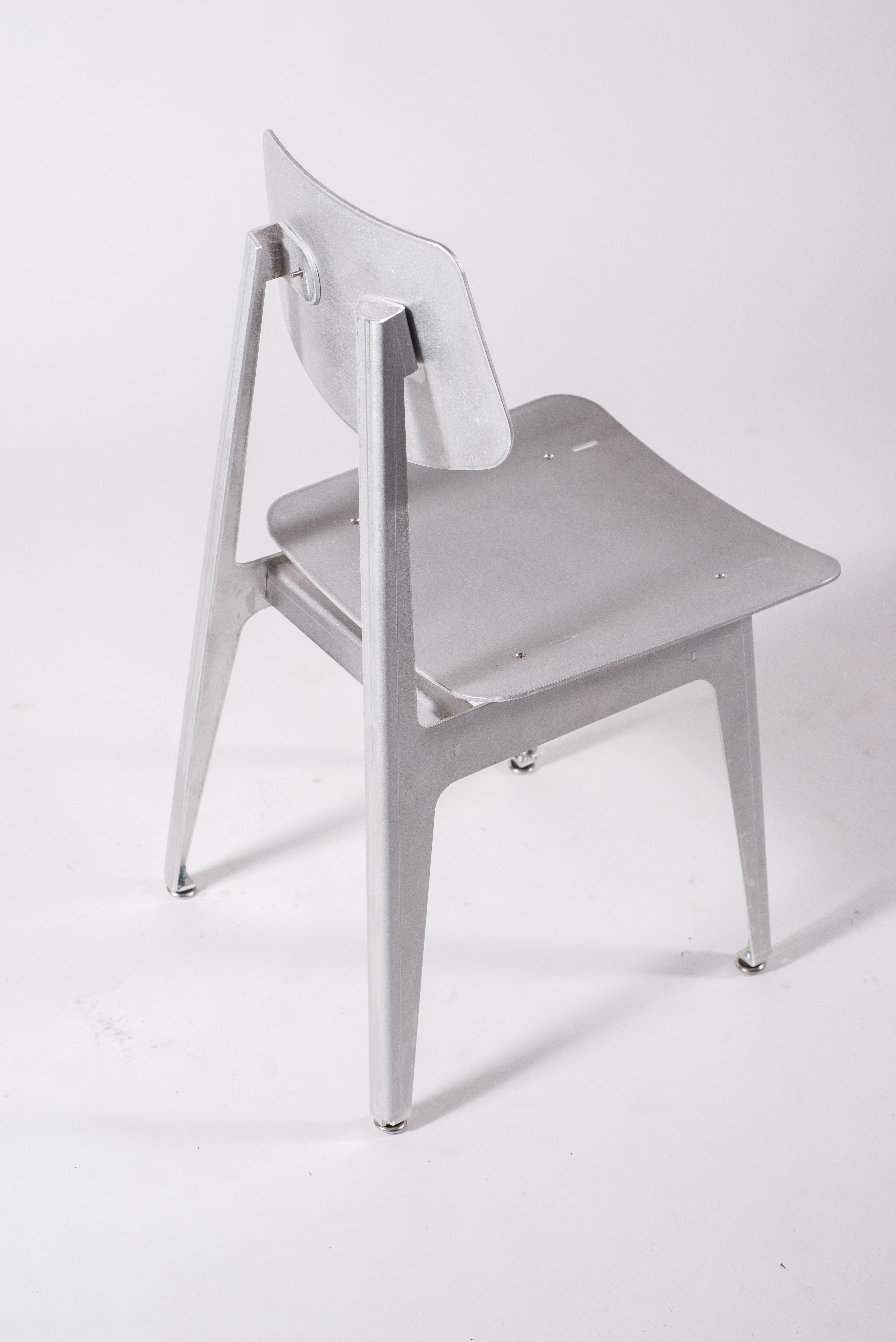 Chaise de salle à manger d'extérieur BT en aluminium mat Neuf - En vente à Los Angeles, CA