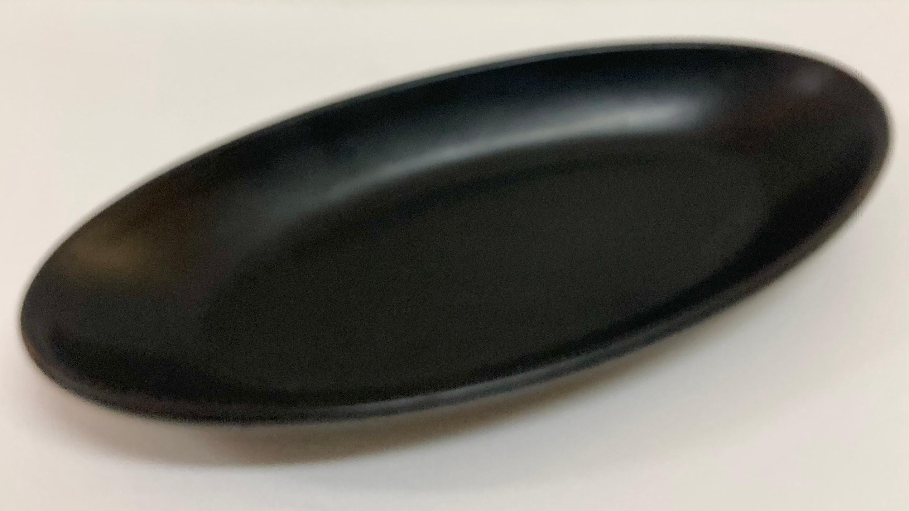 Mattschwarzer Lack Wood French Oval Modern Dish (Lackiert) im Angebot
