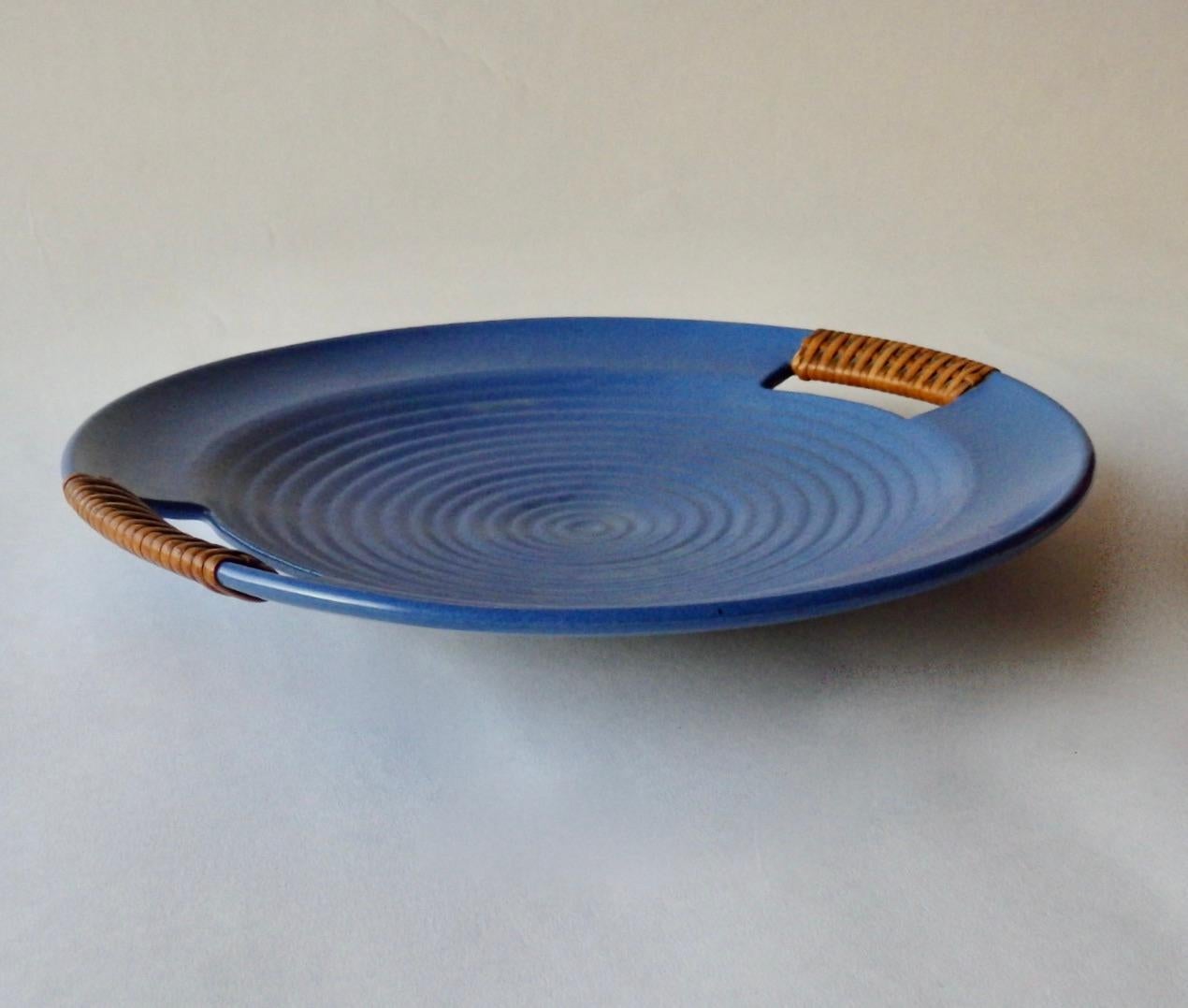 Hand-Crafted Matte Blue Glaze Telmarck California Modern Pottery Serving Tray