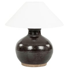 Lampe à glaçure marron foncé mate provenant d'une ancienne jarre à huile chinoise