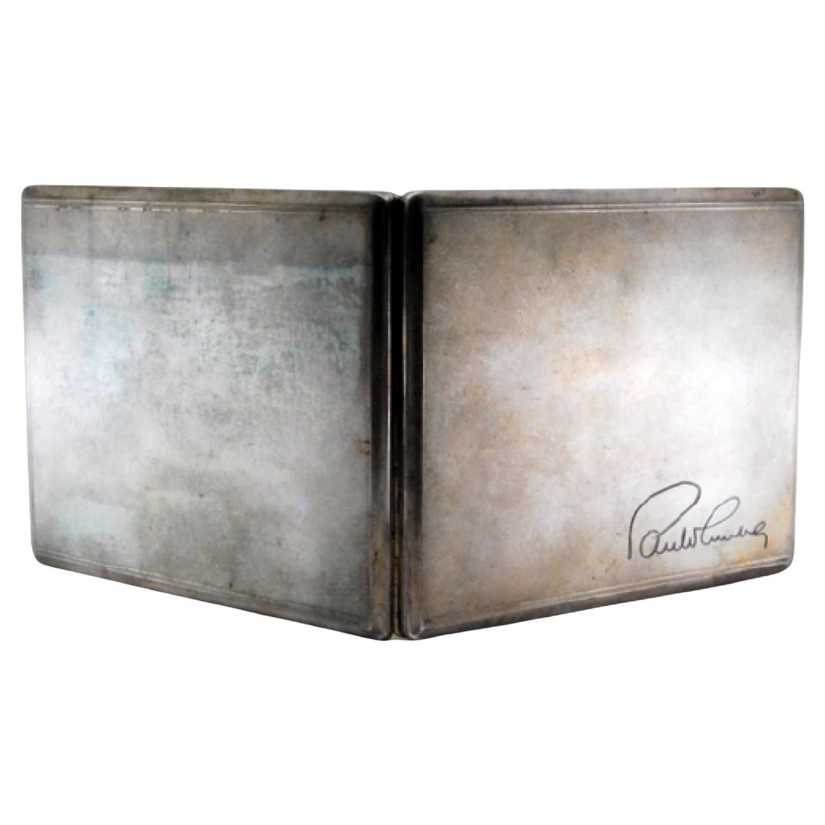 Matte silver cigarette case, gold interior and hinged lid For Sale