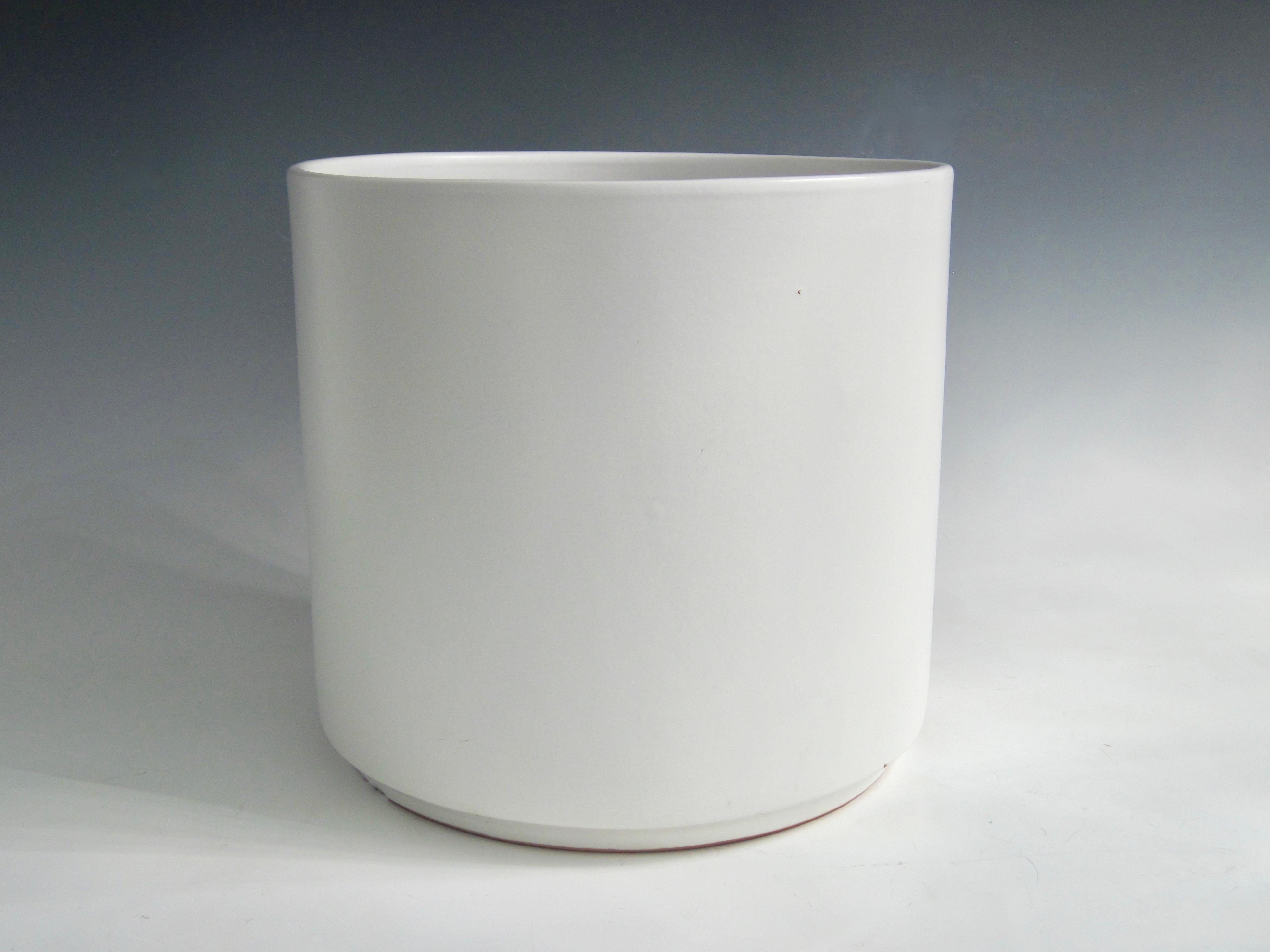 Terracotta Matte White Glazed Terra Cotta Planter Pot For Sale