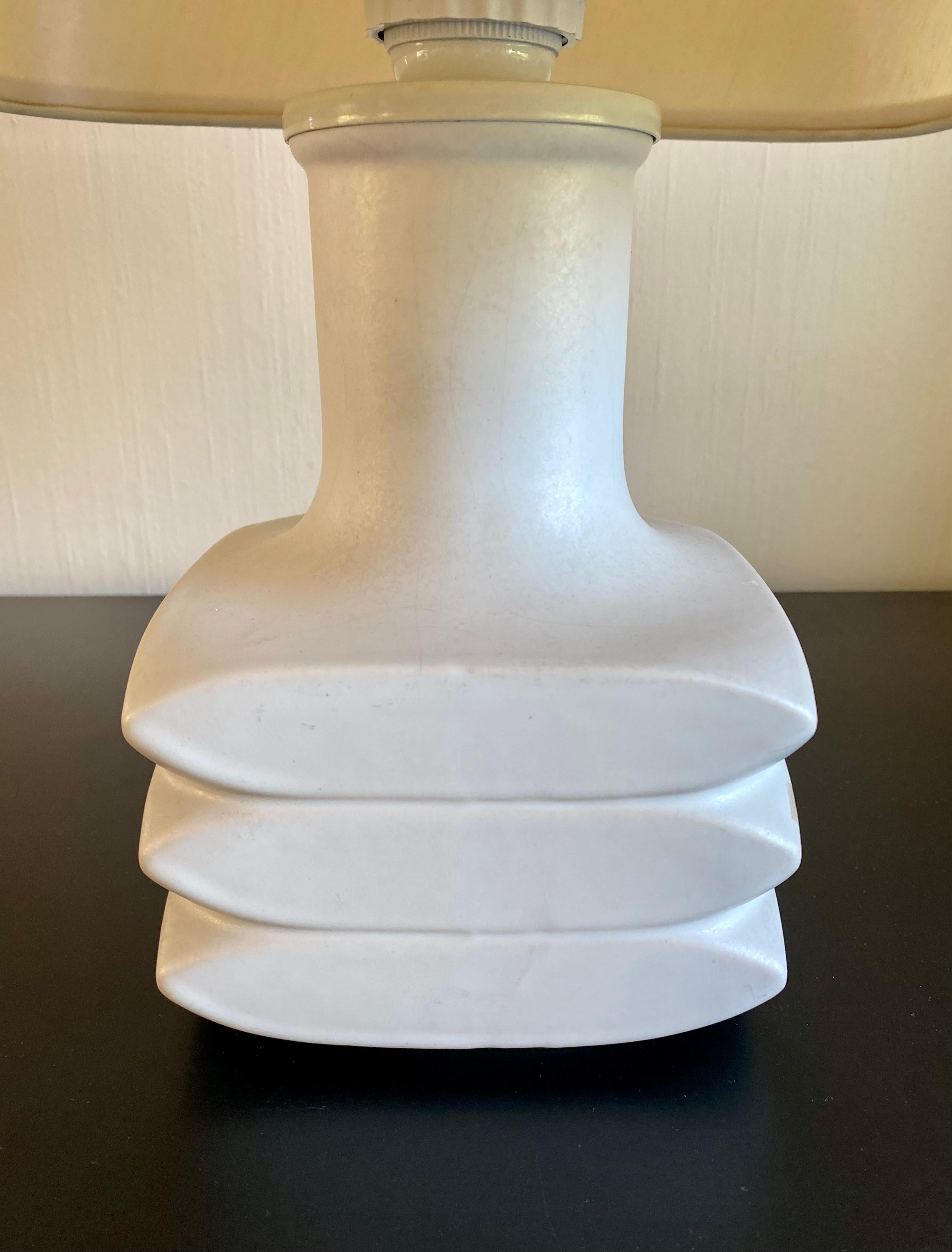 Matte White Table Lamp By Cari Zalloni For Steuler For Sale 3