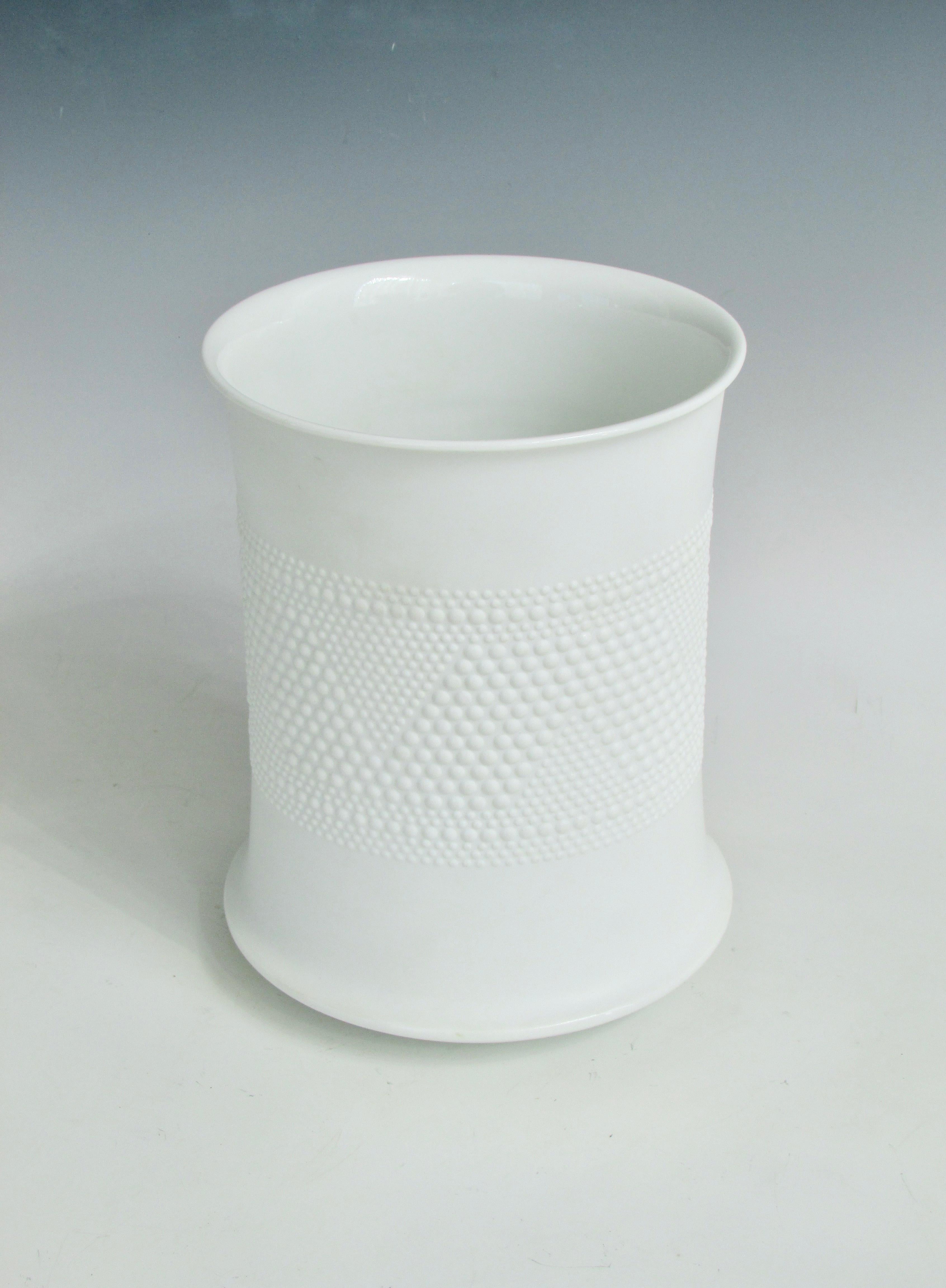 Mid-Century Modern  Vase Tapio Wirkkala Rosenthal Studio Line blanc mat en vente