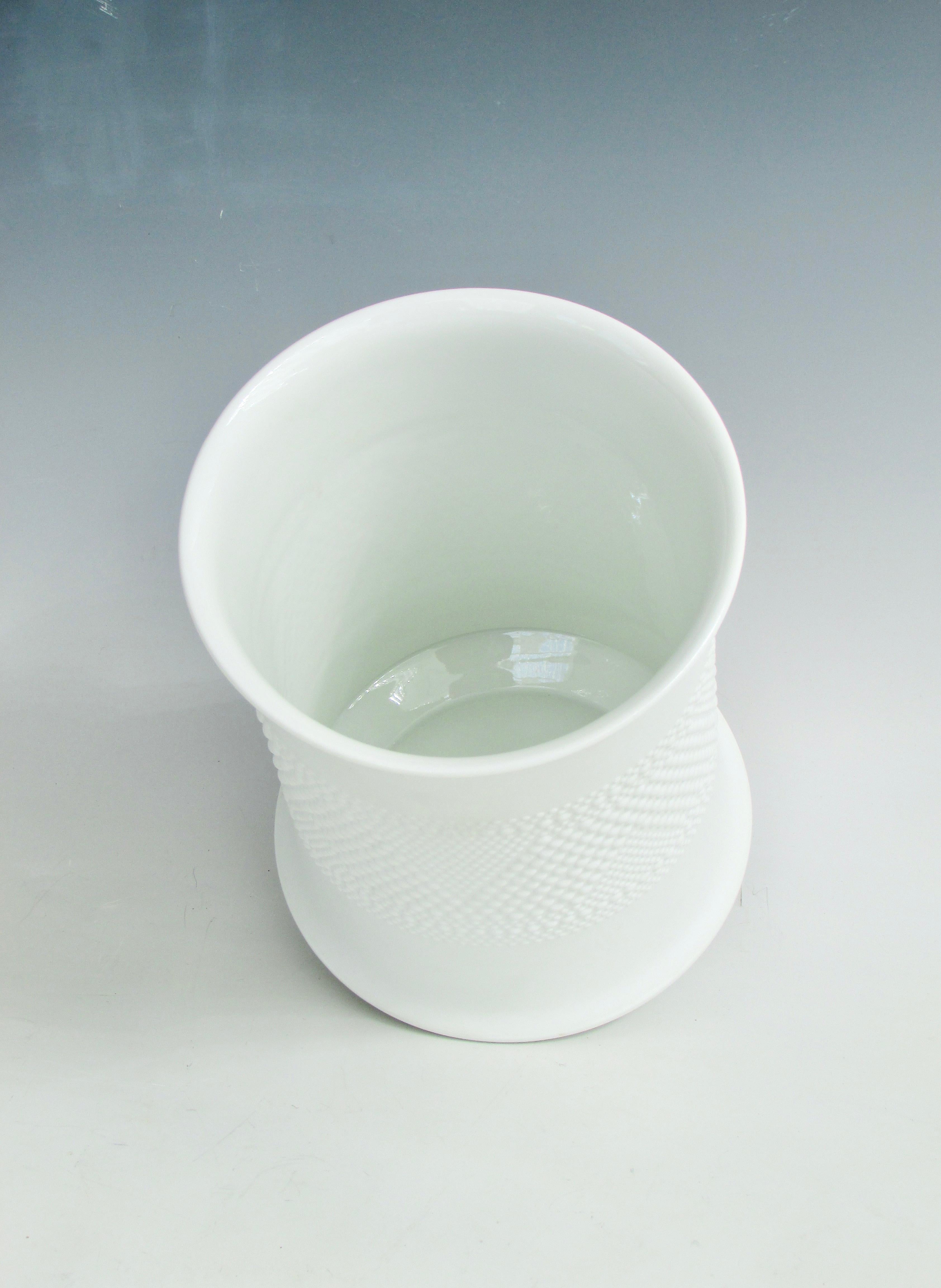 German  Tapio Wirkkala Rosenthal Studio Line Matte White Vase For Sale