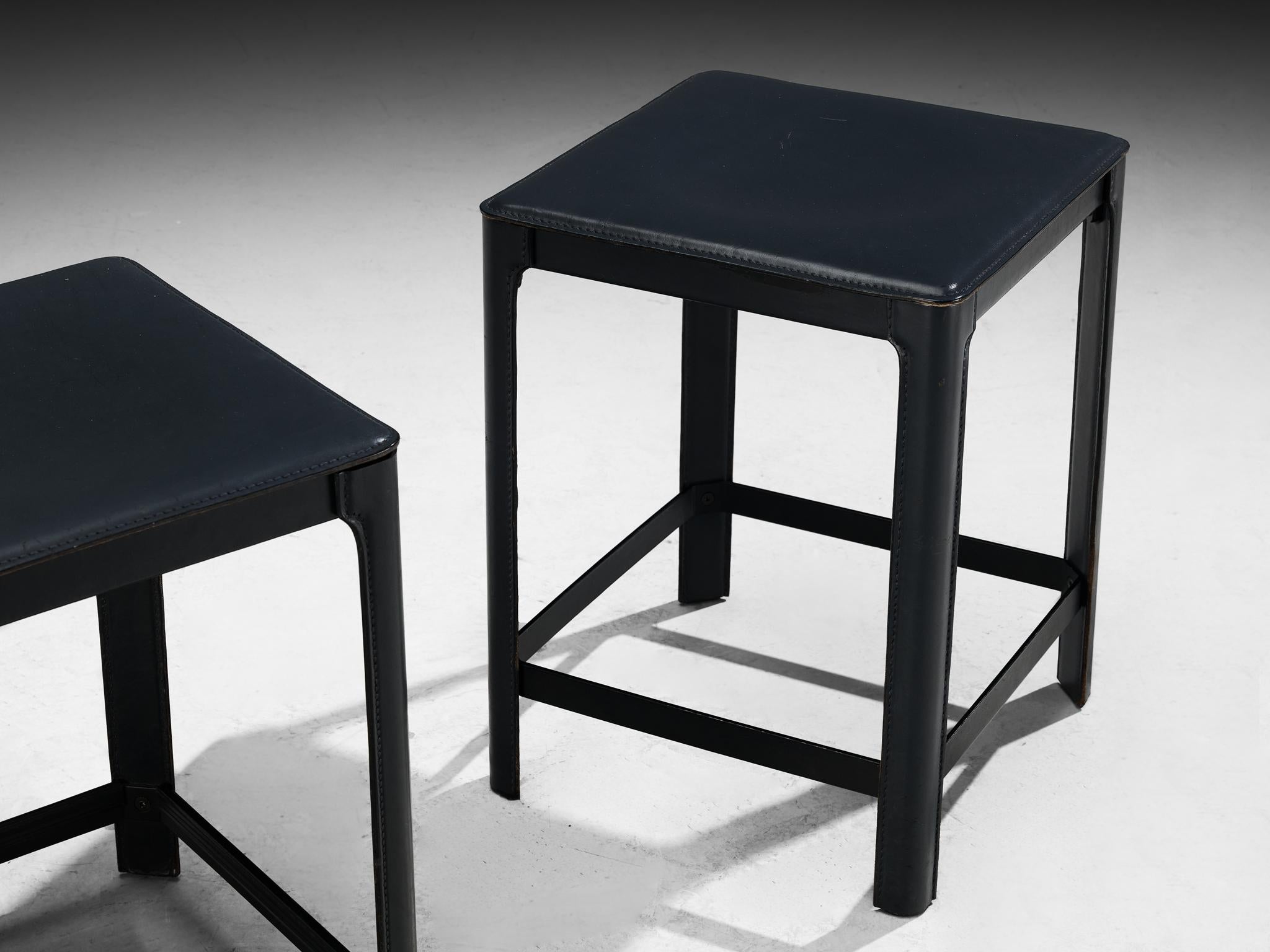 Matteo Grassi Barhocker aus grauem Leder (Postmoderne) im Angebot