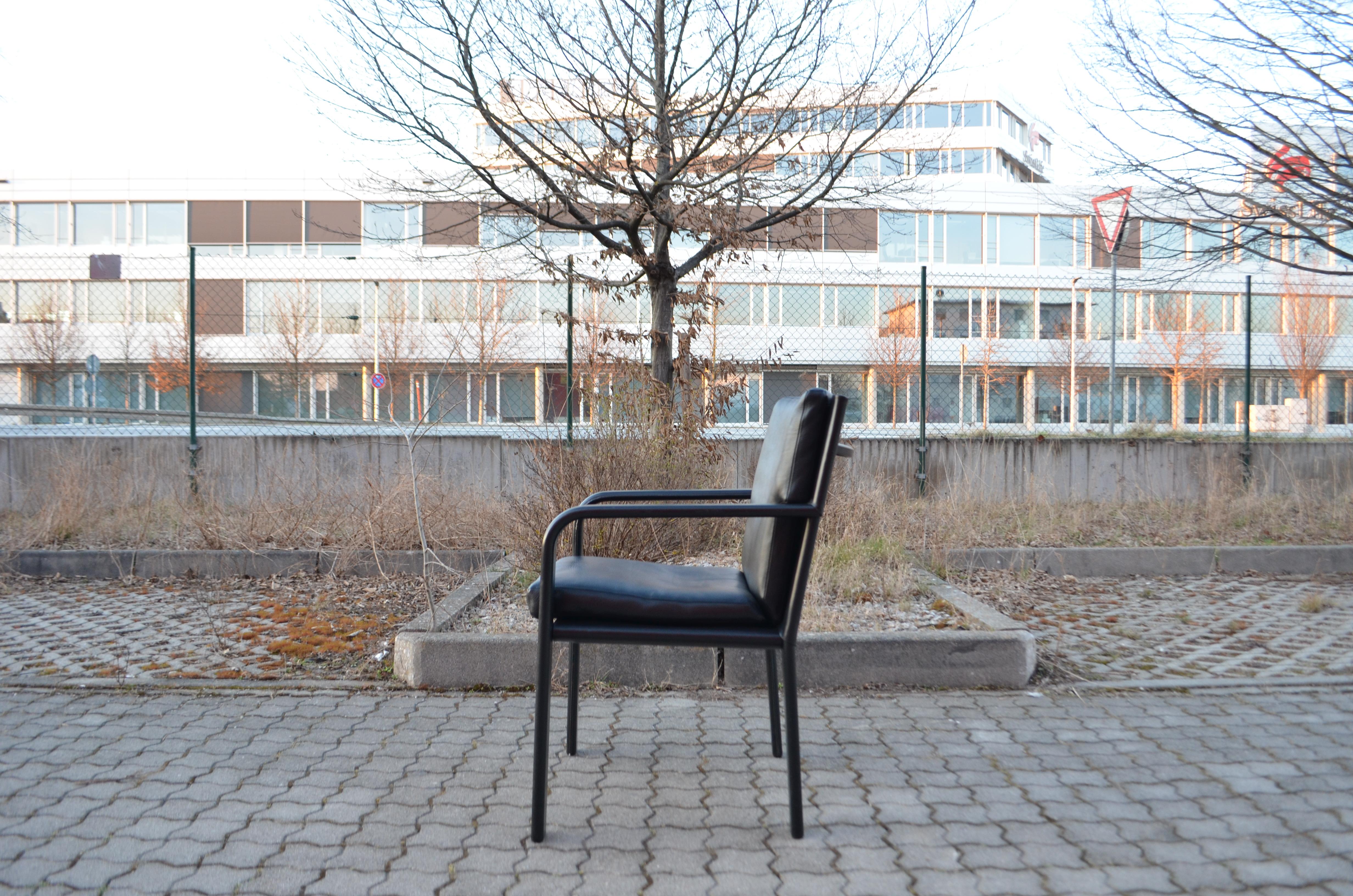 Matteo Grassi Black Saddle Leather Chair Armchair Golfo Dei Poti For Sale 6