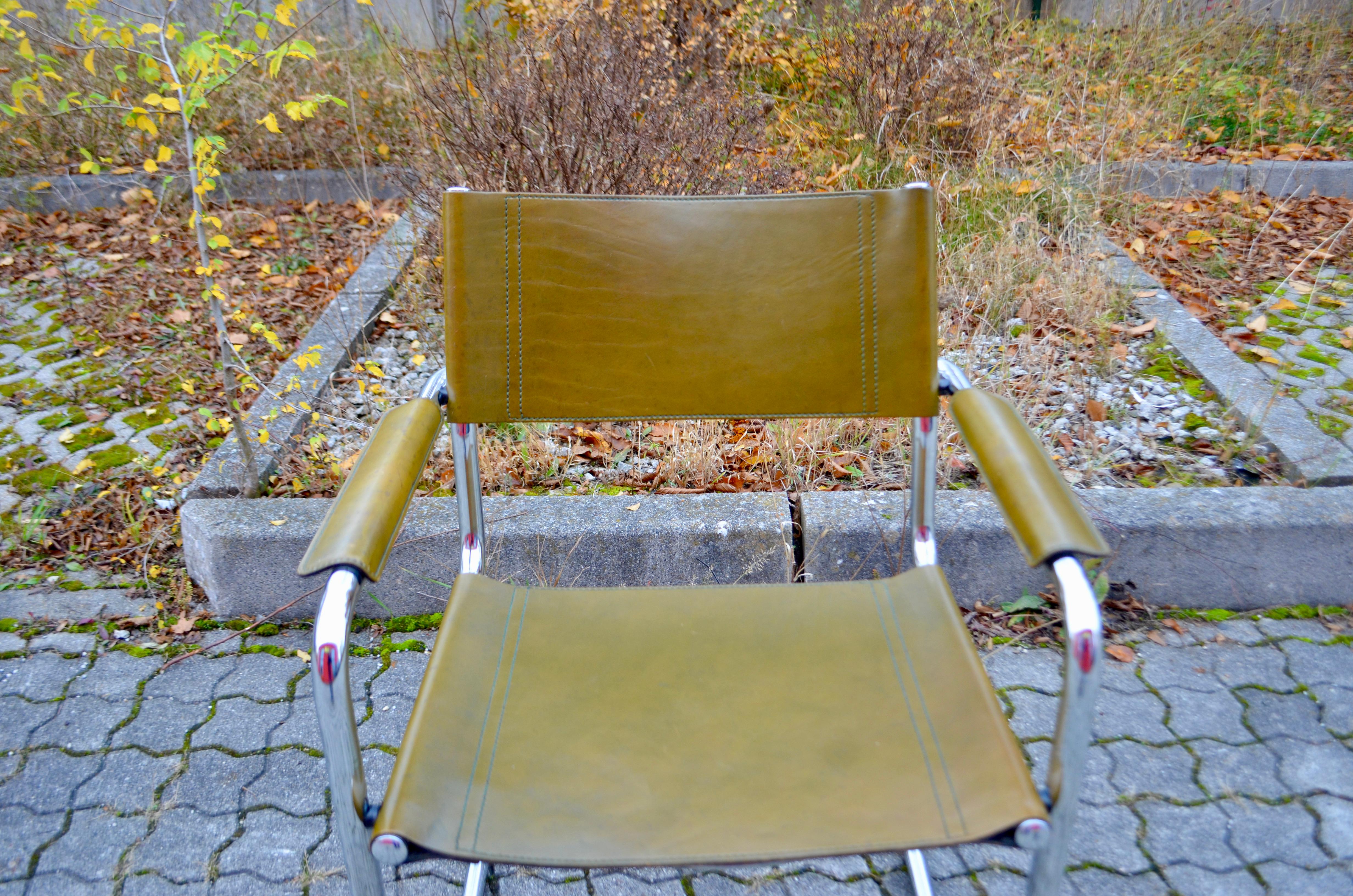 Matteo Grassi Cantilever MG Olive Green Leather Chair by Centro Studi 1